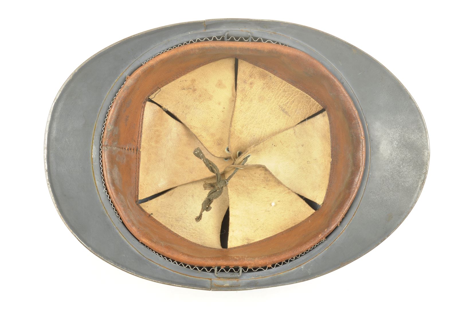 Casque Adrian d'Infanterie modèle 1915 / peinture lisse d'usine