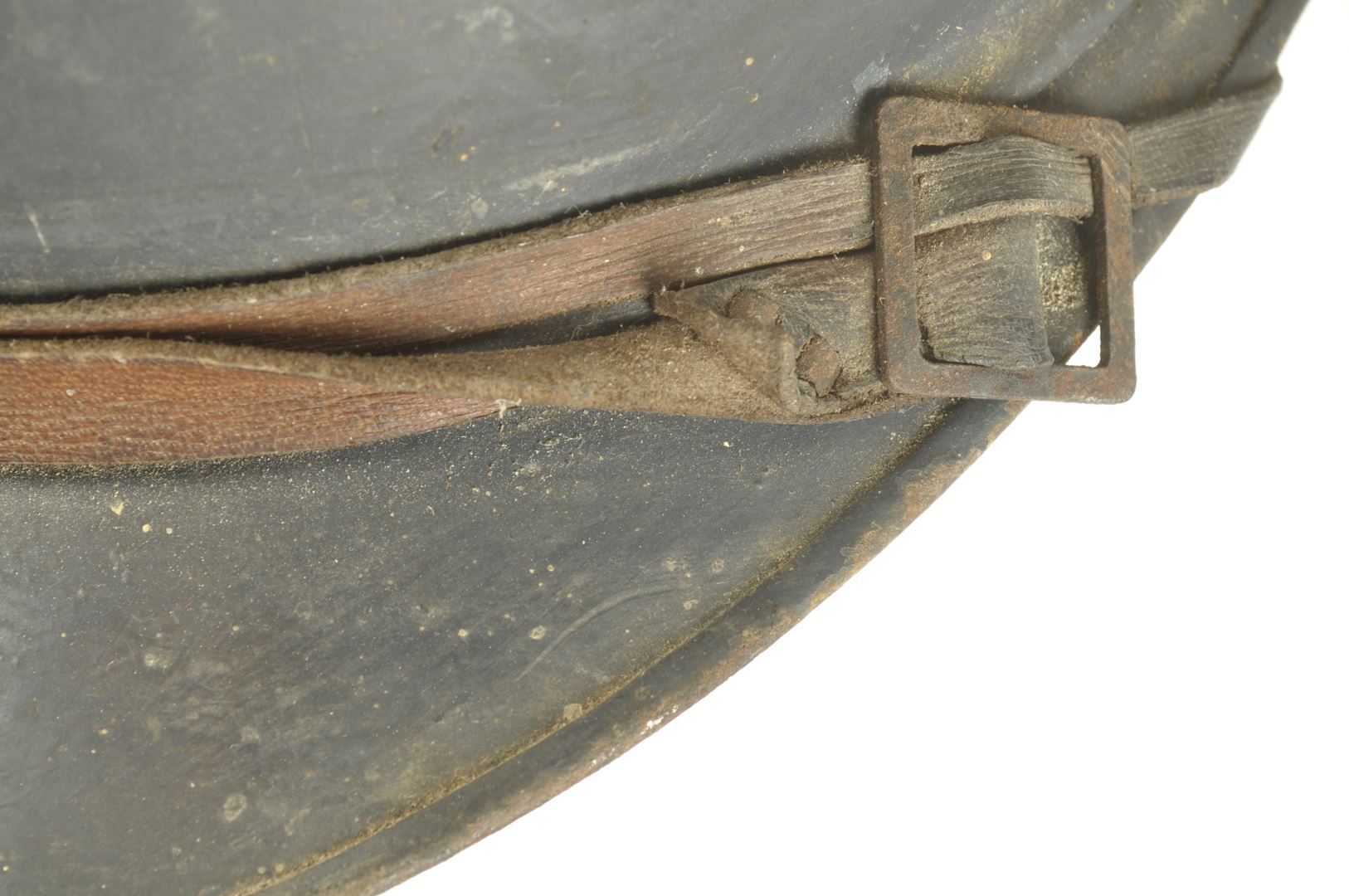 Casque Adrian de Chasseurs modèle 1915  sorti de grenier / Nominatif