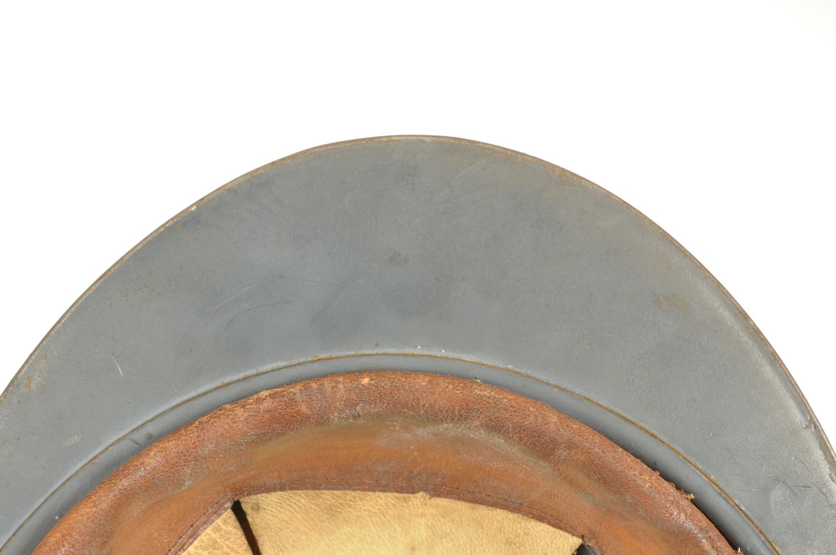 Casque Adrian d'Infanterie modèle 1915 / peinture lisse d'usine