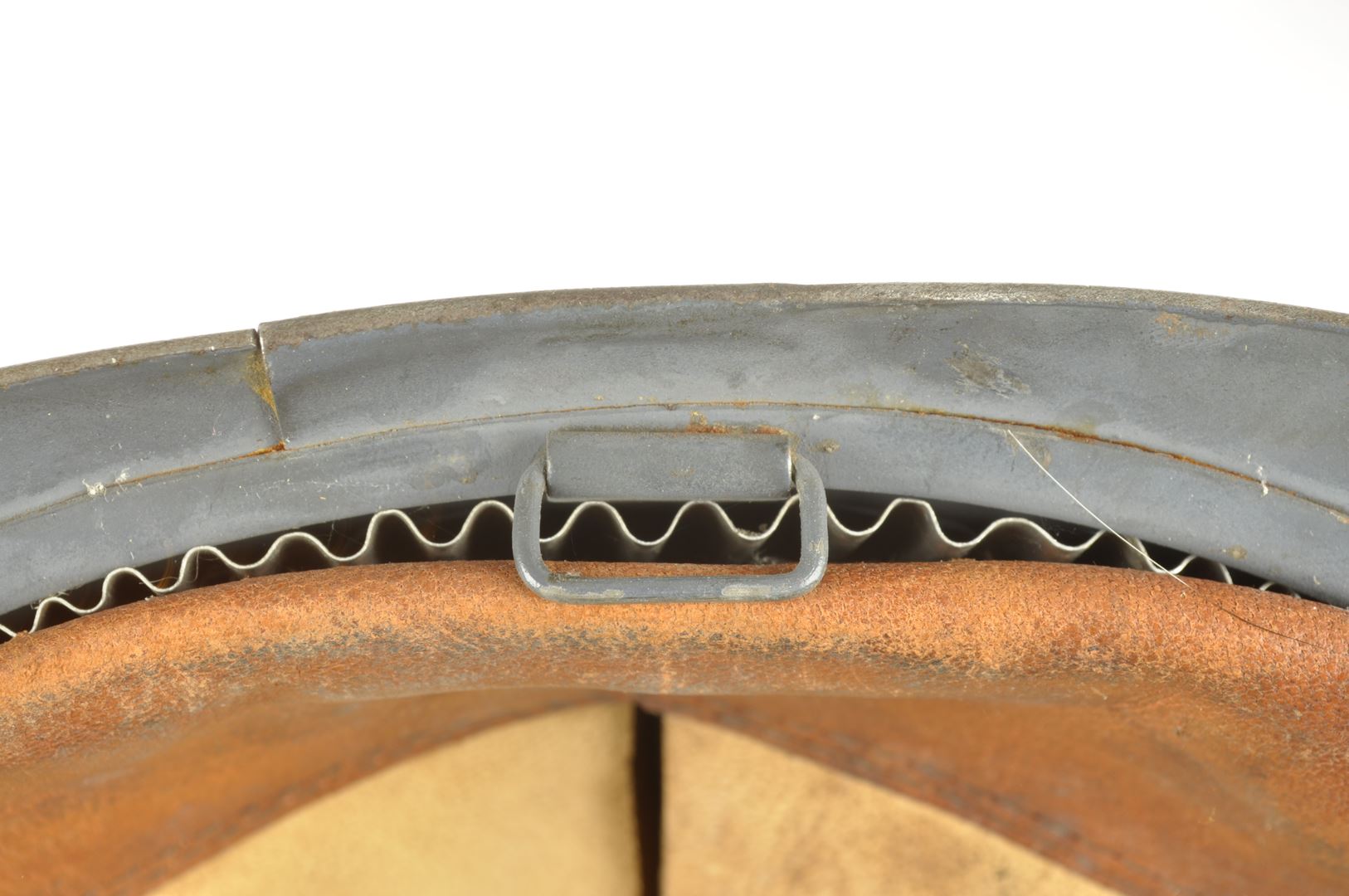 Casque Adrian d'Infanterie modèle 1915 / peinture lisse d'usine