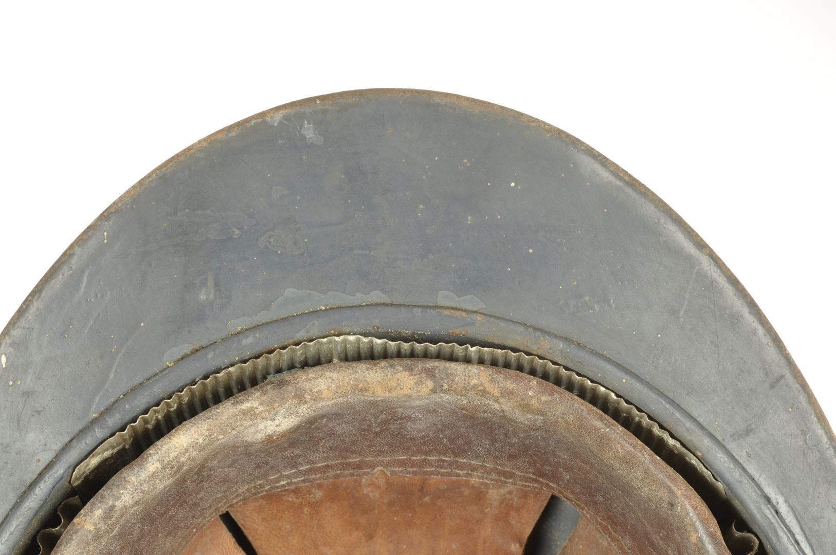 Casque Adrian de Chasseurs modèle 1915  sorti de grenier / Nominatif