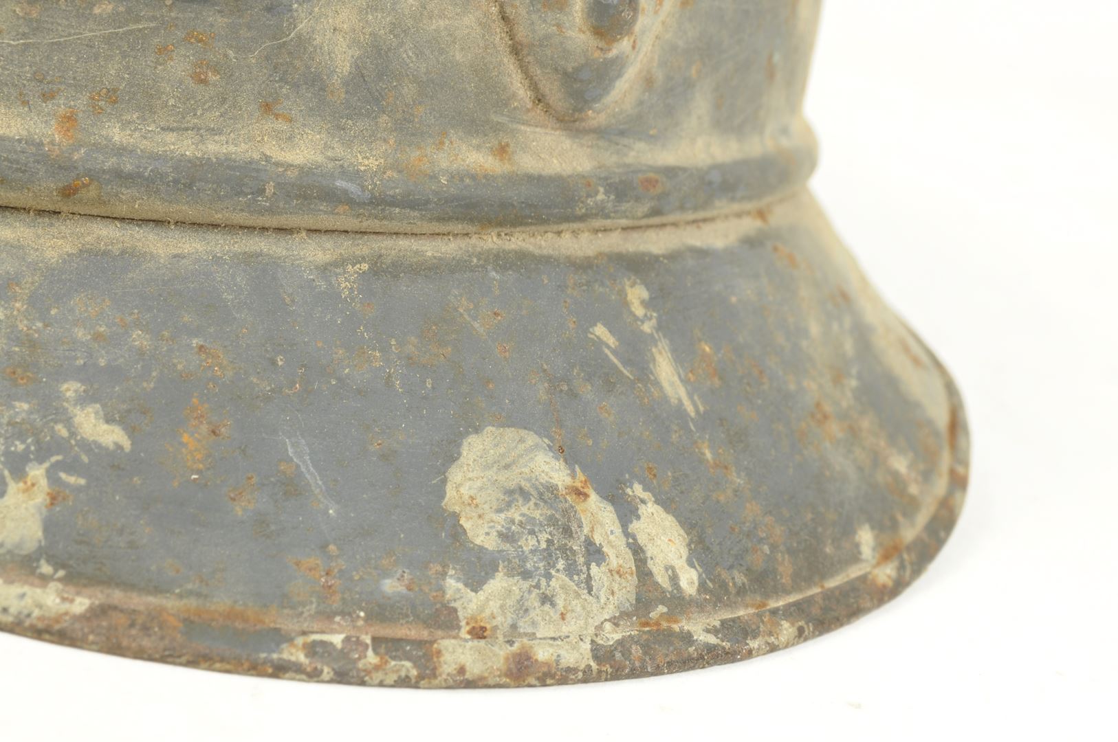 Souvenirs du soldat TRAITEUR 56ième RI / Casque et documents