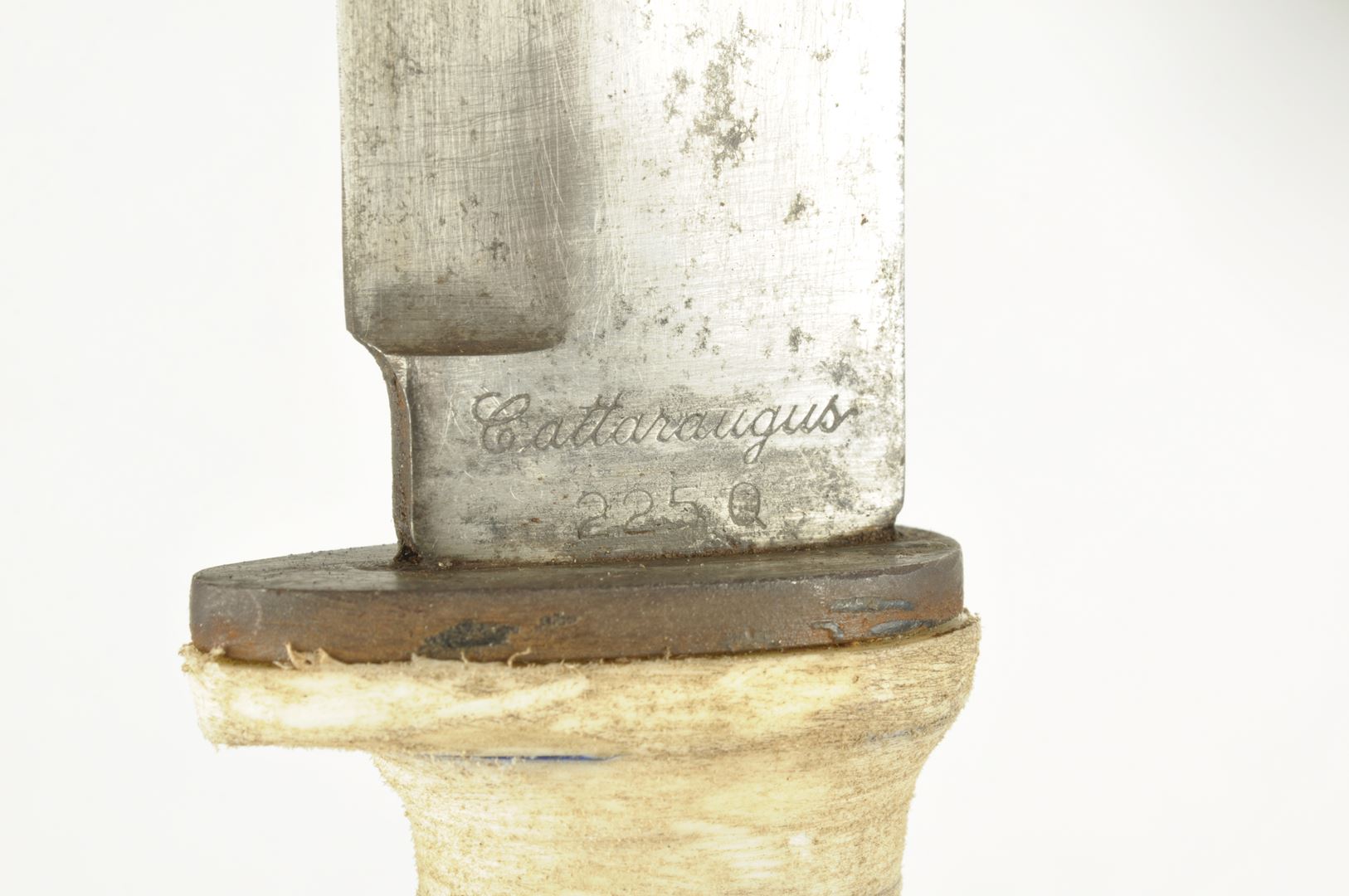 Couteau Cattaraugus 225 Q / identifié SEABEES PACIFIQUE