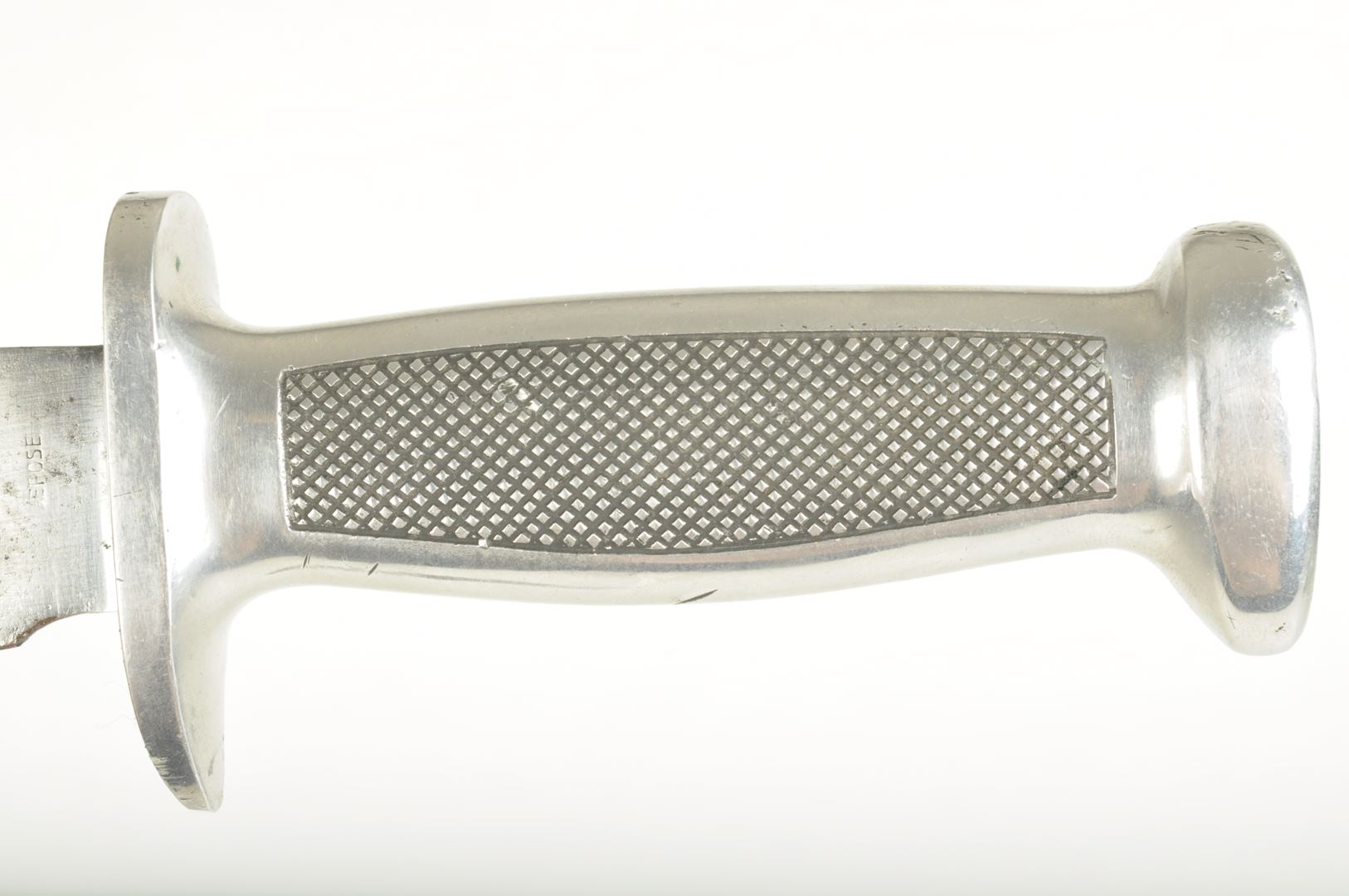 Couteau de jeune des Chantiers de jeunesse avec son fourreau réglementaire