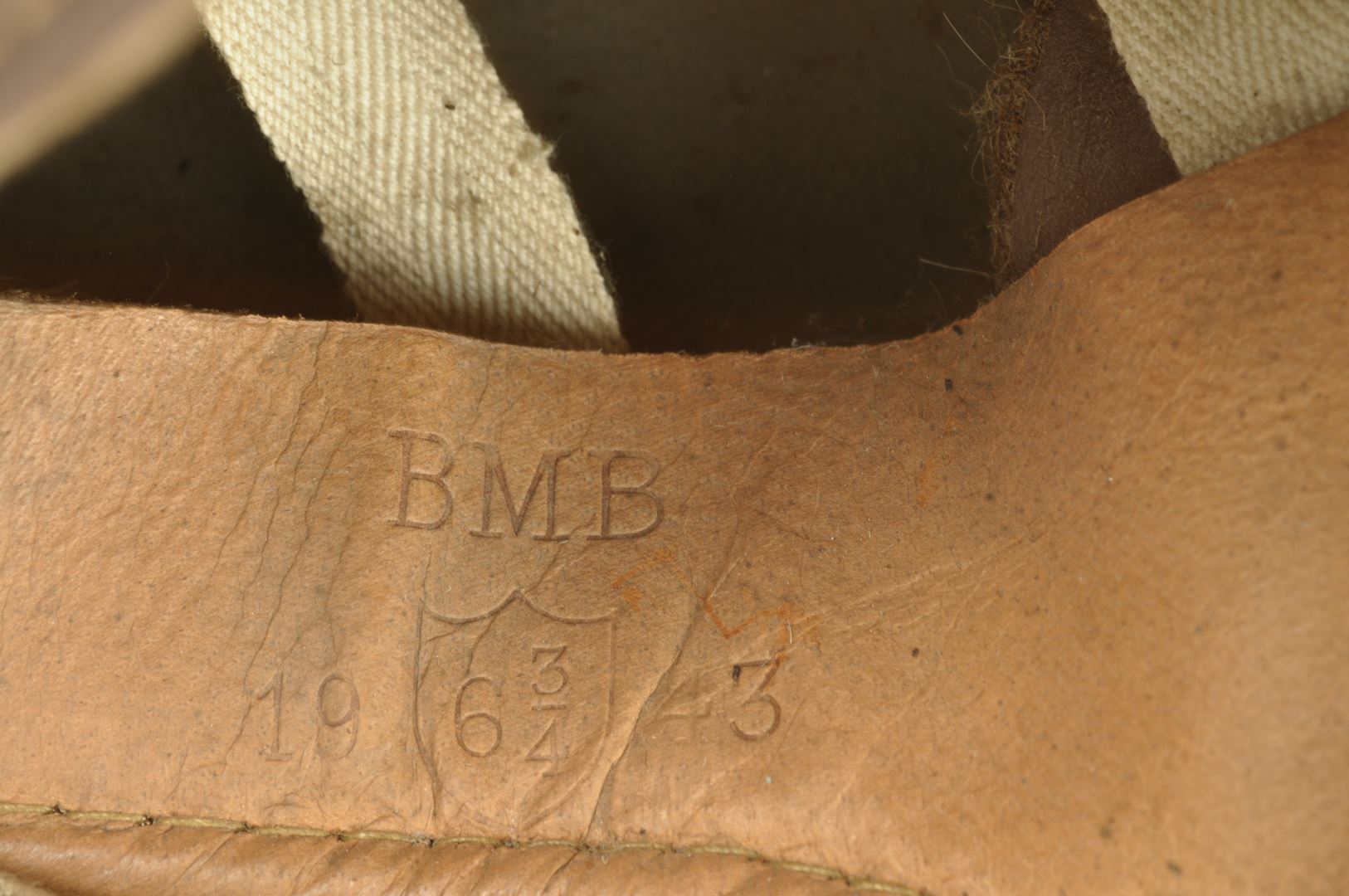Casque de motocycliste Britannique / Dispatch Rider  daté 1943