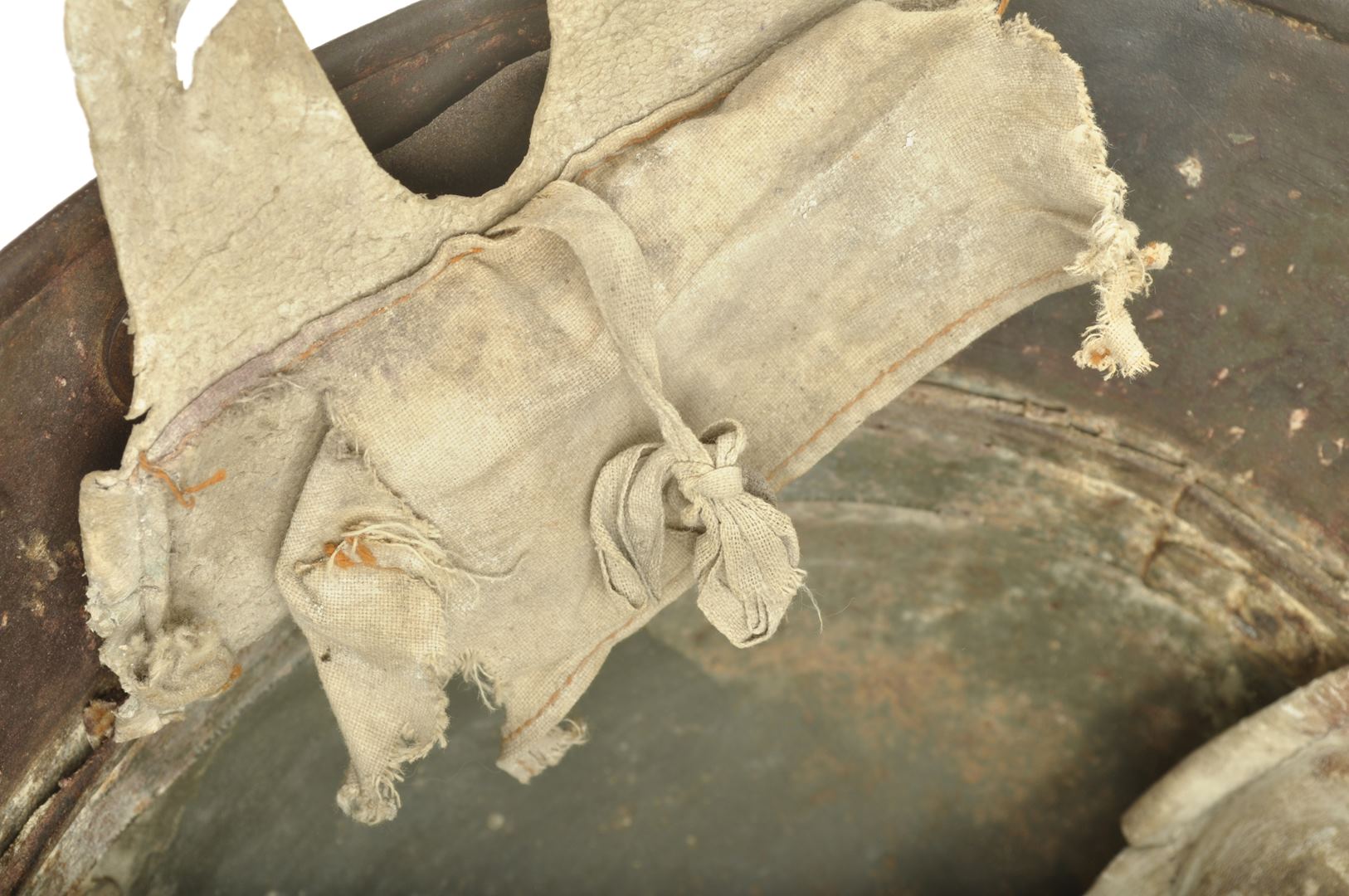 Casque Allemand modèle 1917 sorti de grenier