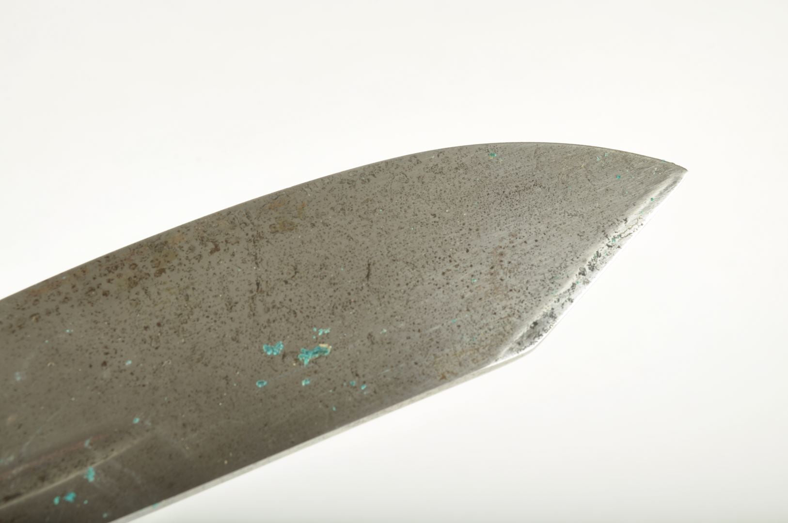 Couteau de jeune des Chantiers de jeunesse avec son fourreau réglementaire