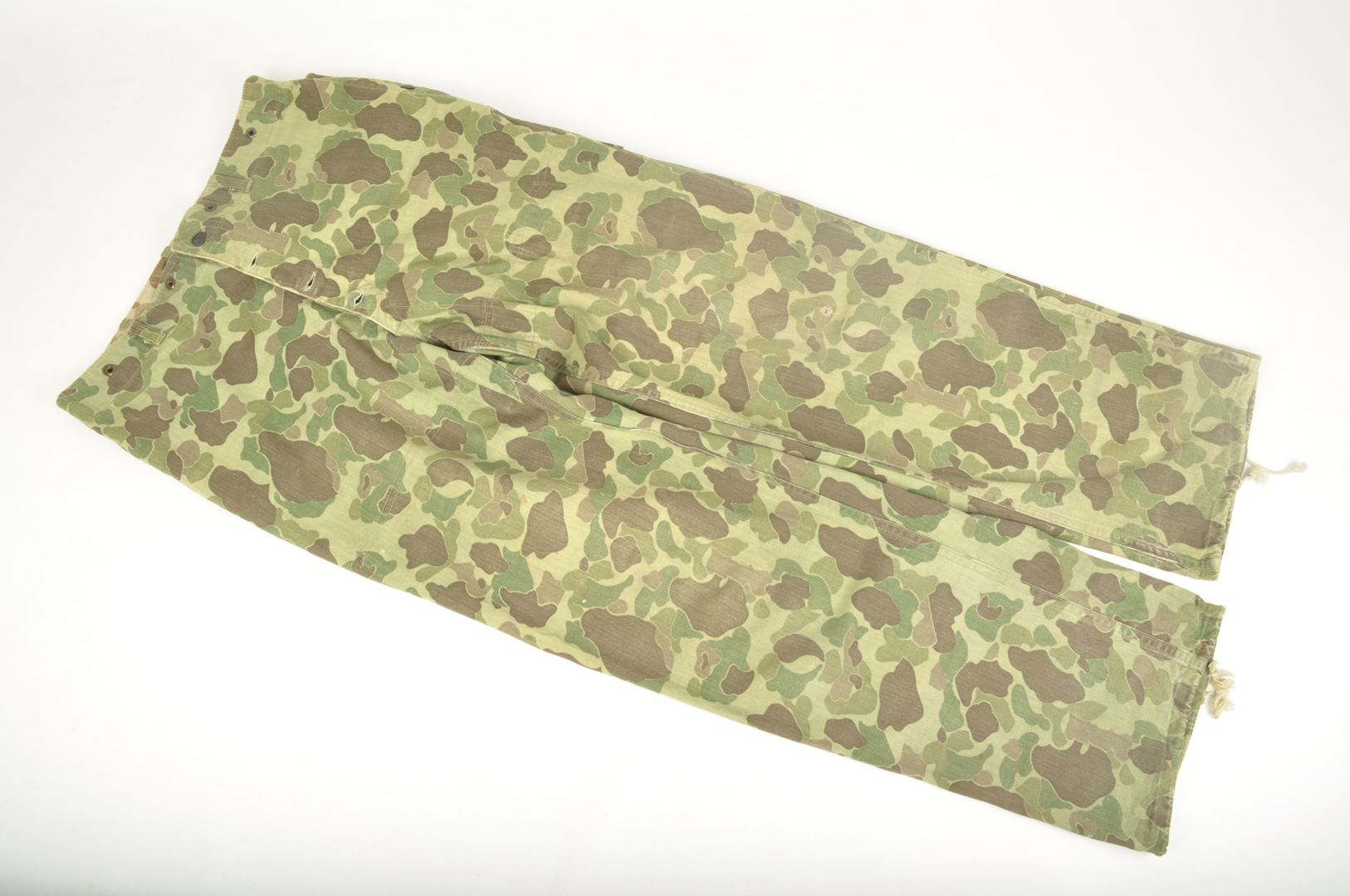 Pantalon USMC camouflé P-44