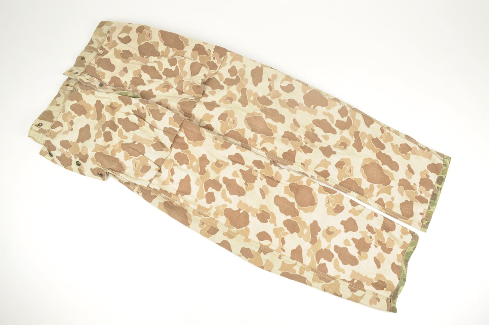 Pantalon USMC camouflé P-44