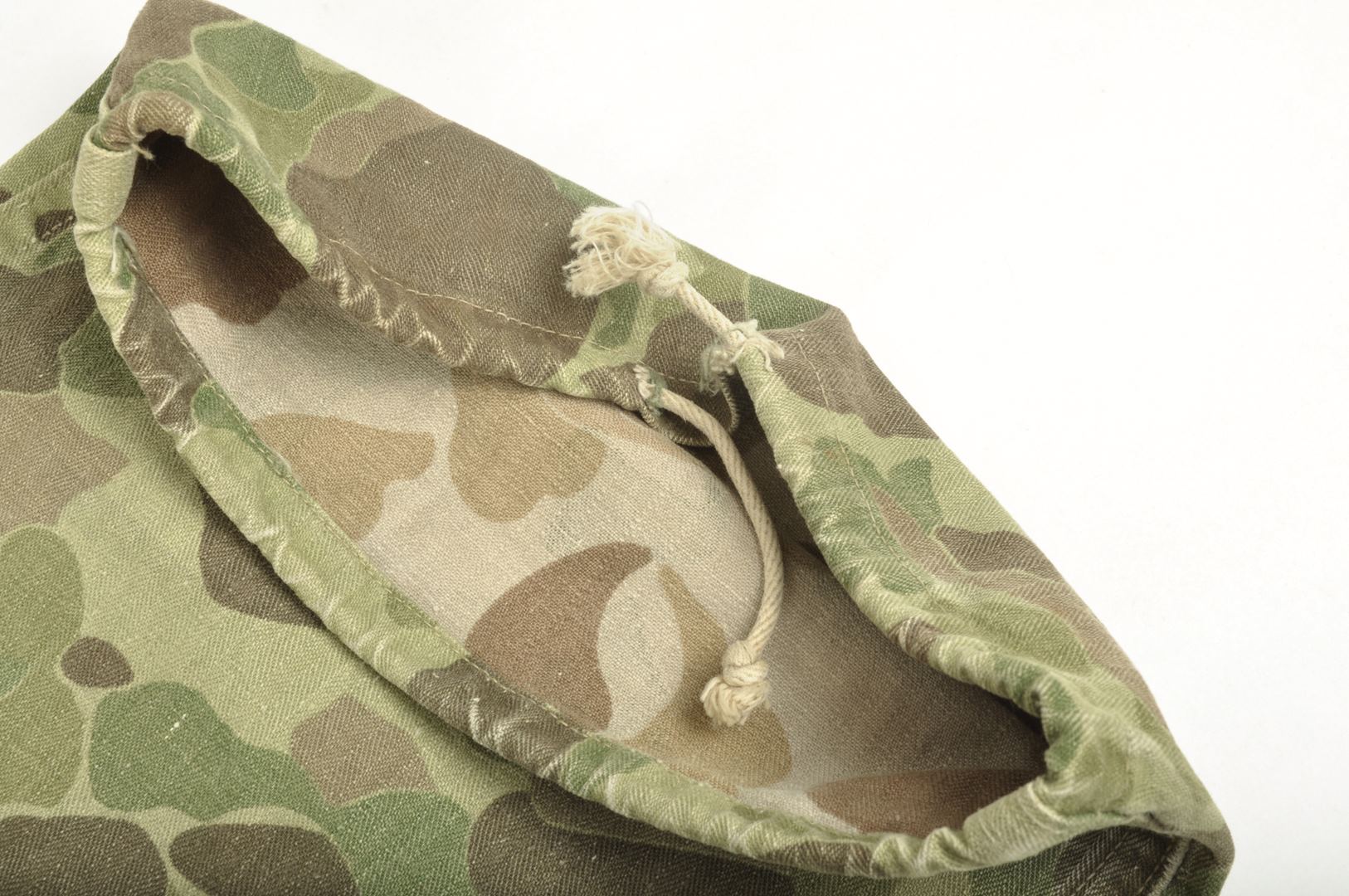 Pantalon USMC camouflé P-44