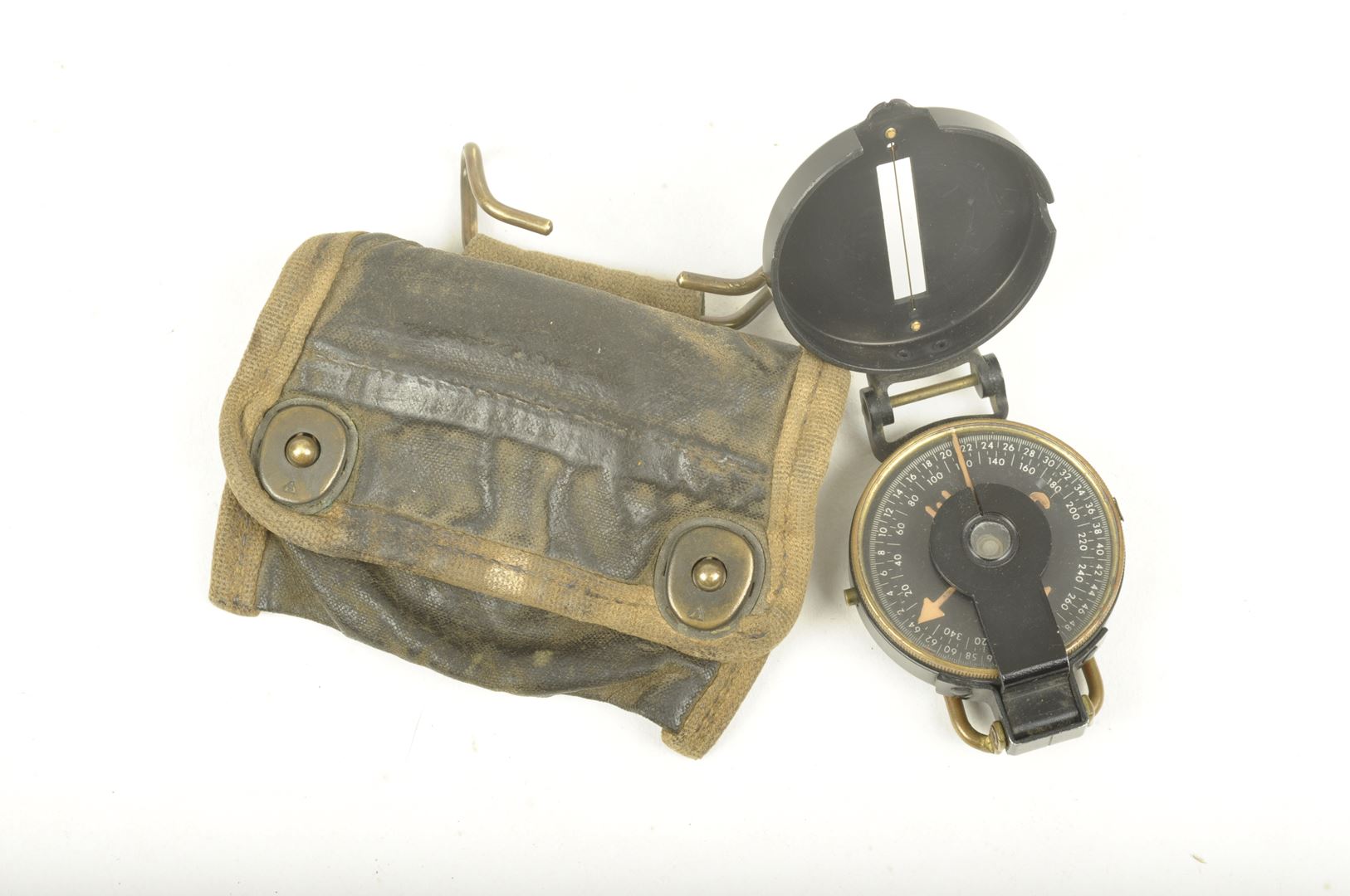 Boussole de marche "Terrain" W & L.E GURLEY TROY N.Y USA. avec pochette imprégnée