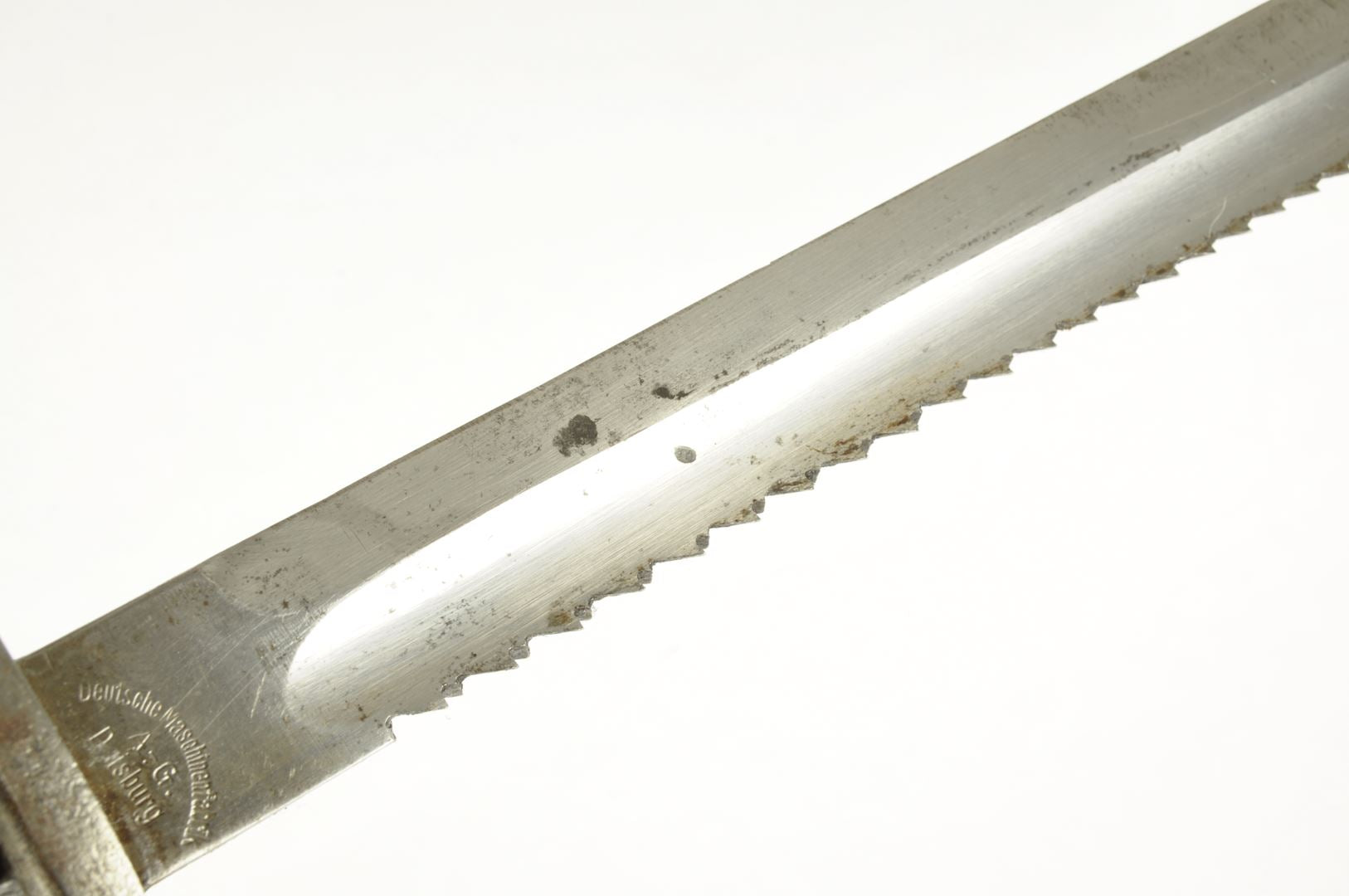 Baïonnette Allemande 98 / 05 S à dents de scie / datée 1916