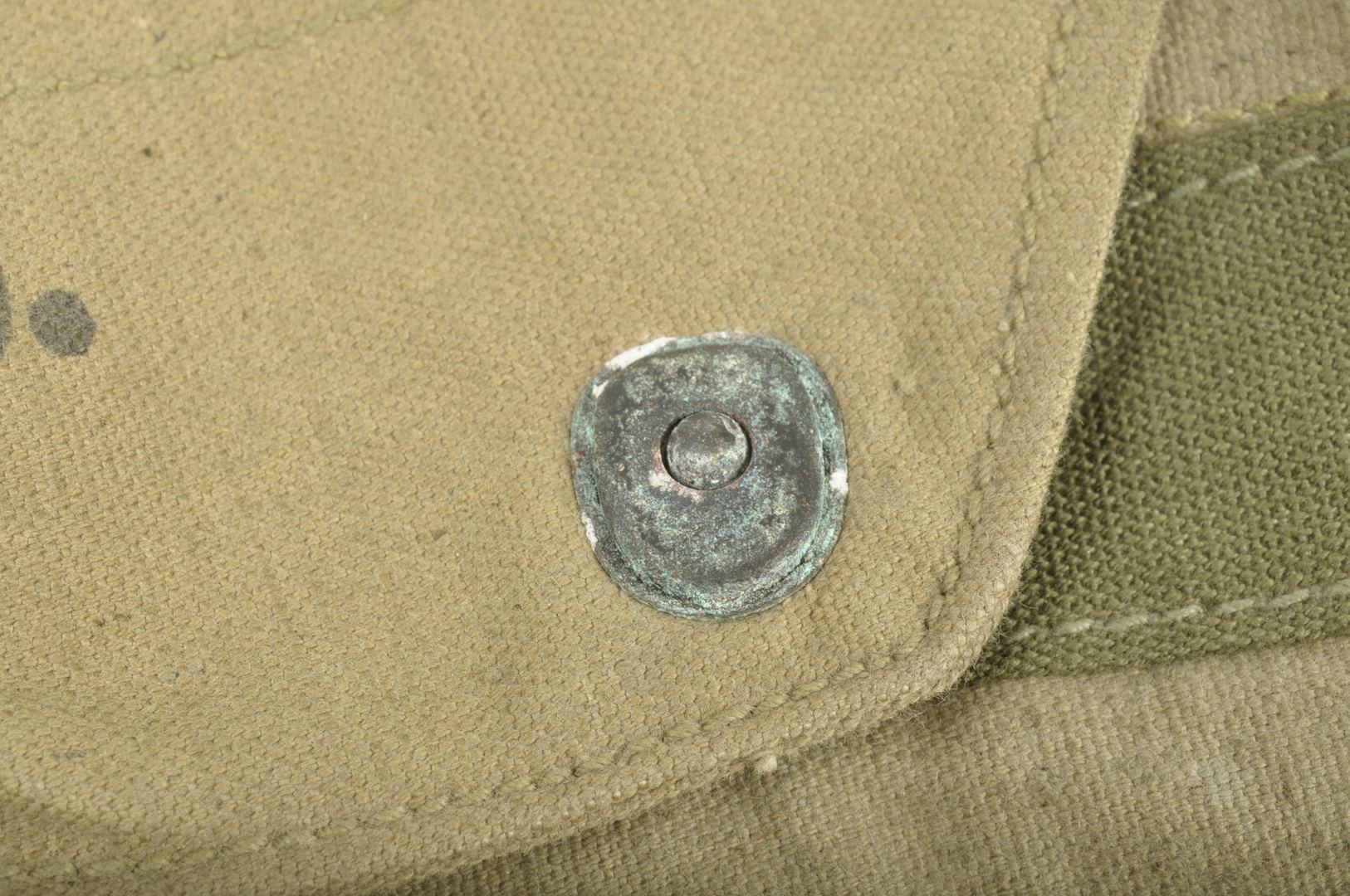 Sac Roquettes Bazooka M daté 1944 / NEUF DE STOCK