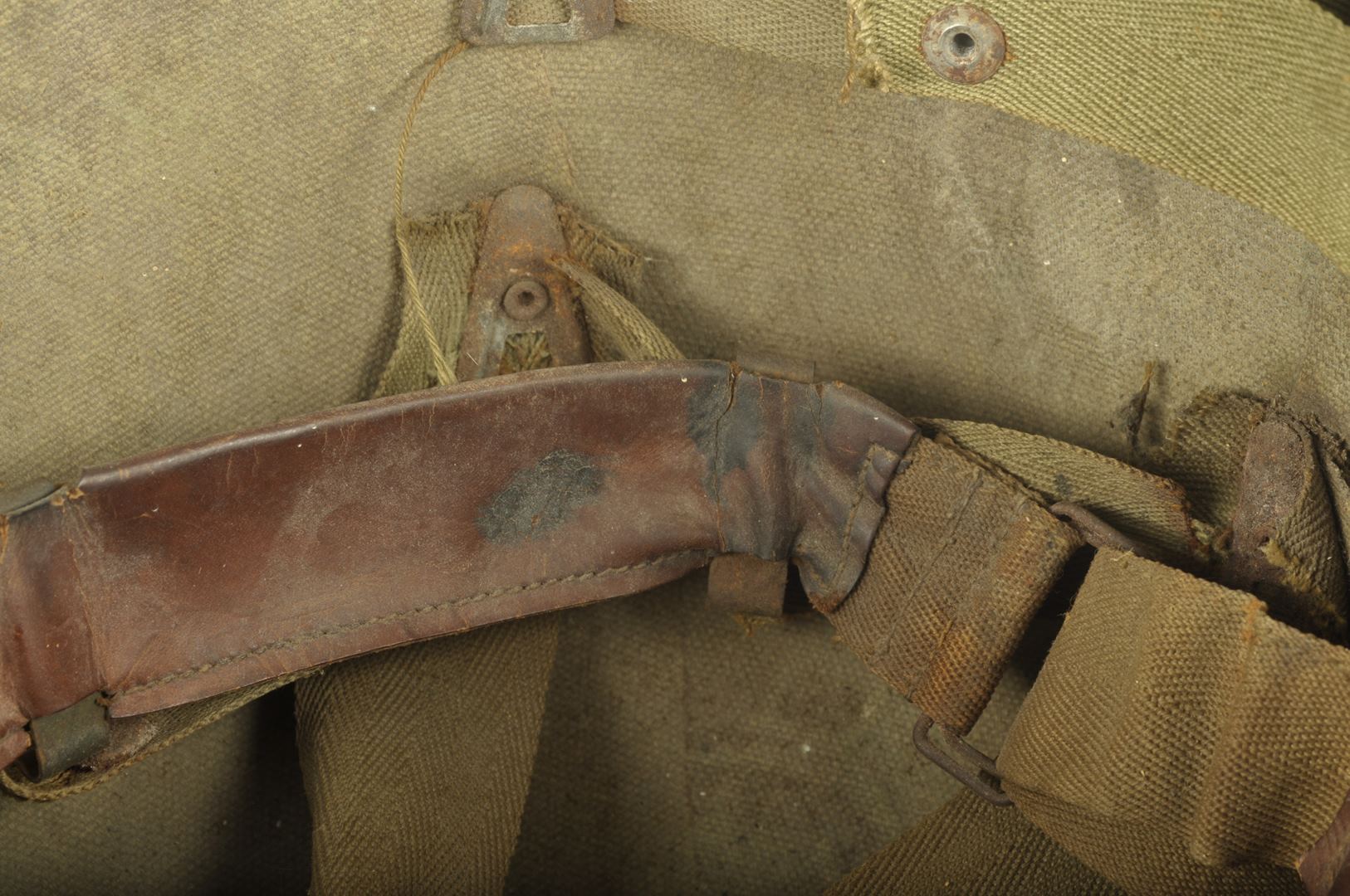 Sous casque Saint Clair sorti de grenier / Vosges