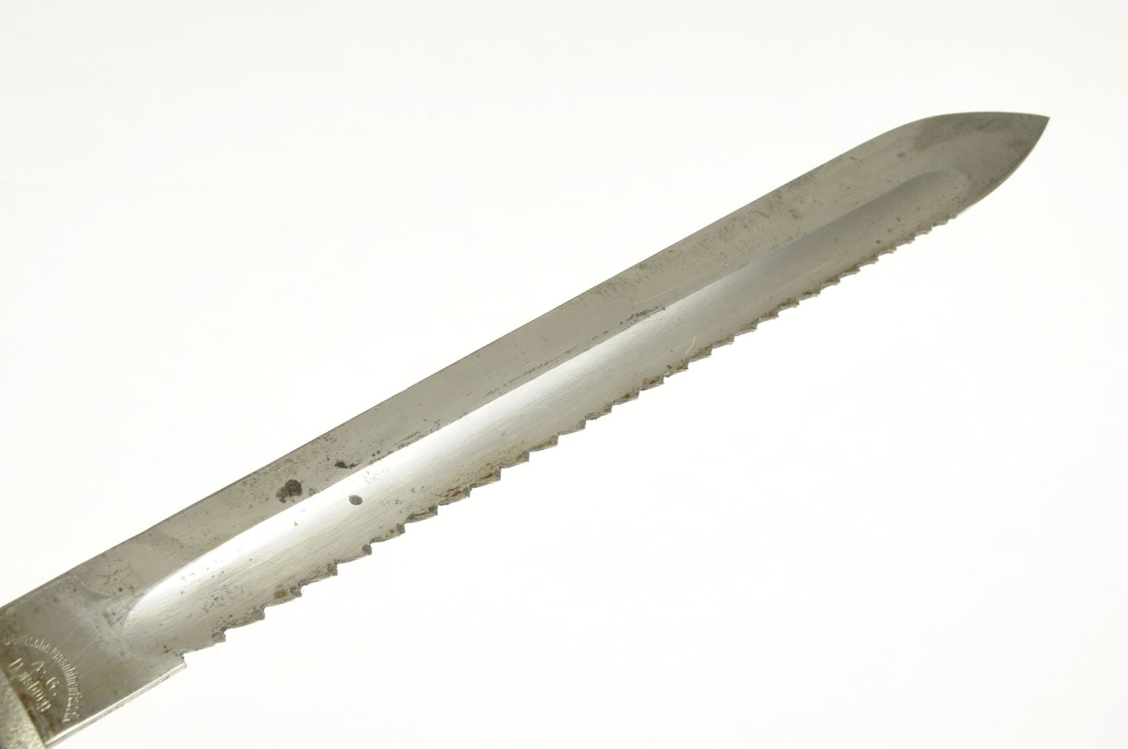 Baïonnette Allemande 98 / 05 S à dents de scie / datée 1916