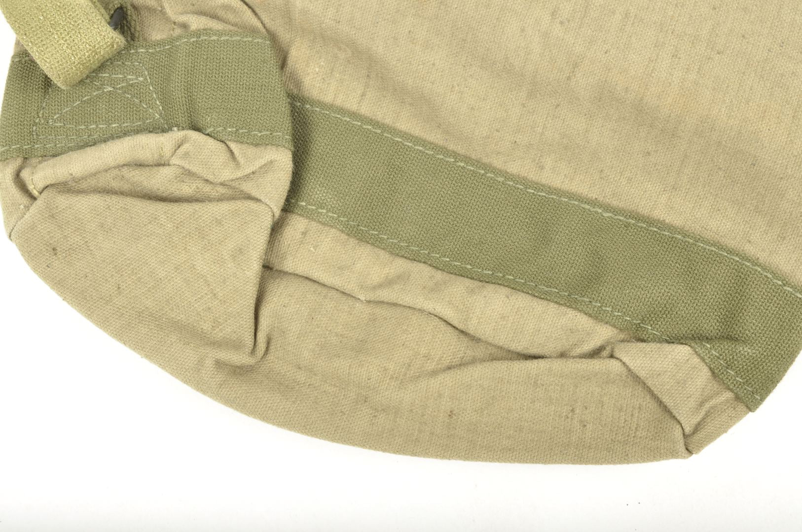 Sac Roquettes Bazooka M daté 1944 / NEUF DE STOCK