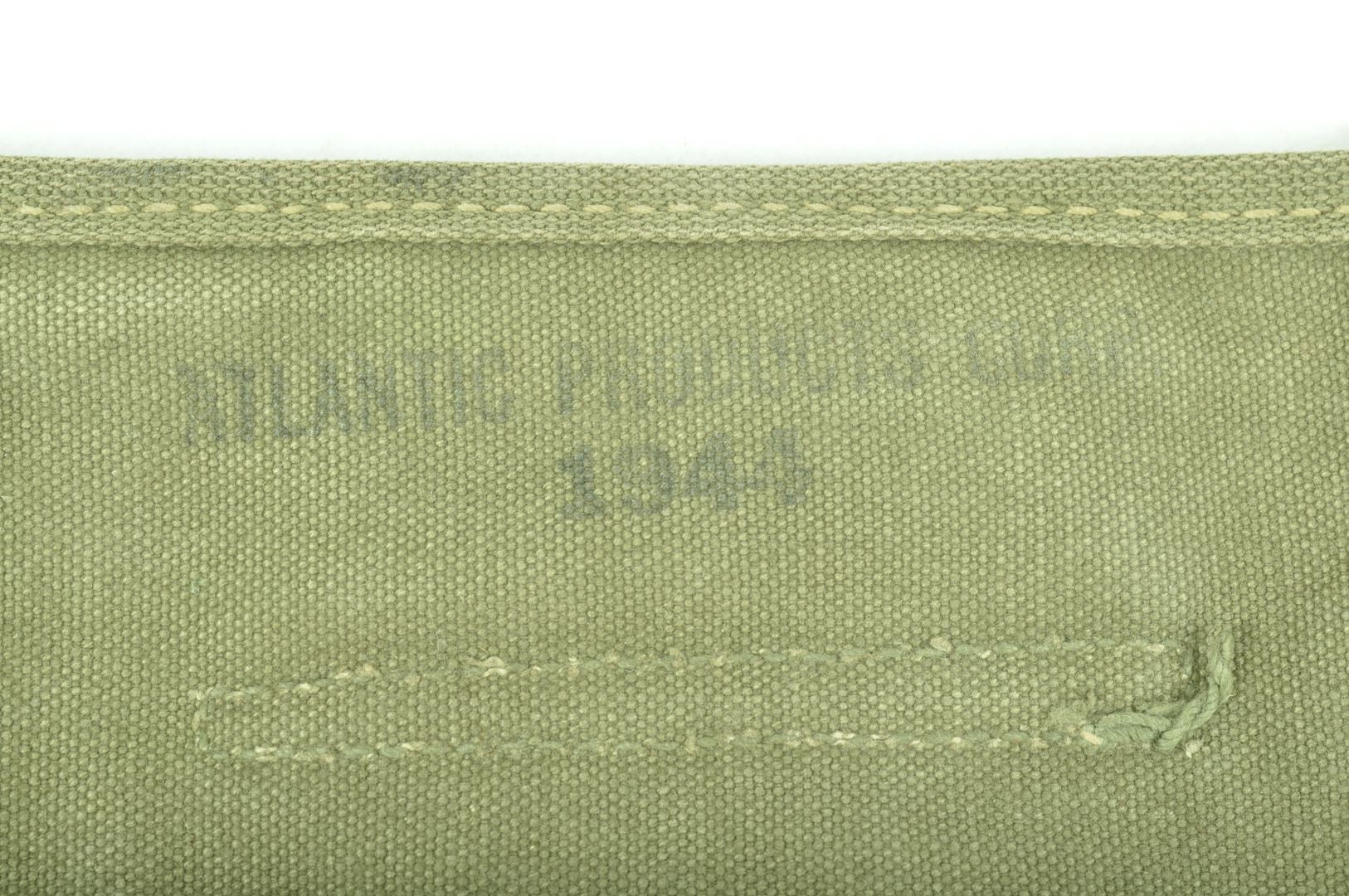 Musette M36 datée 1944 / Nominative