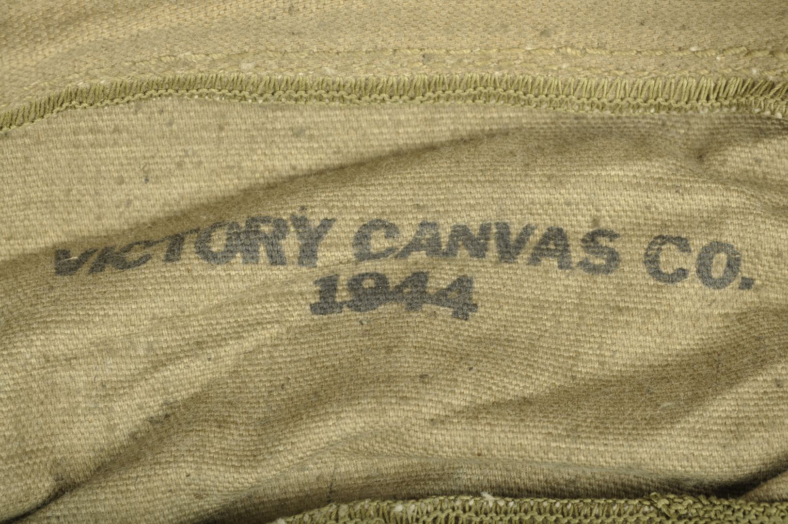 Sac Roquettes Bazooka M daté 1944 / NEUF DE STOCK