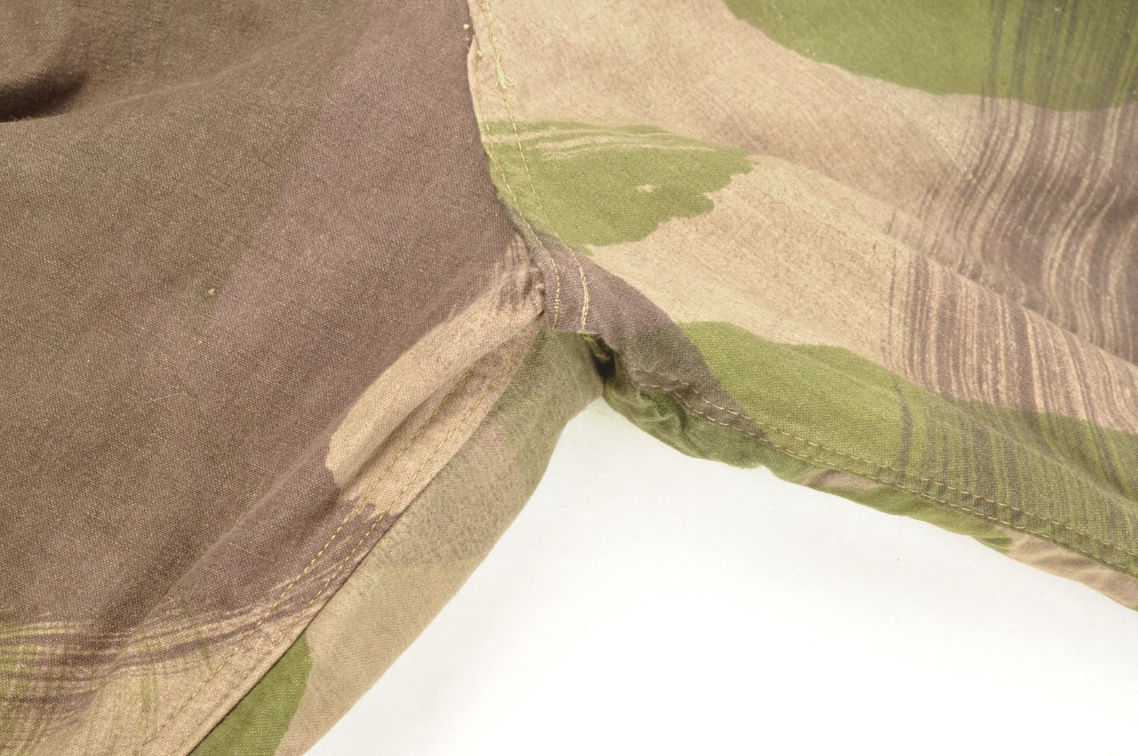 Pantalon camouflé Anglais Windproof daté 1943 modifié Extrême Orient