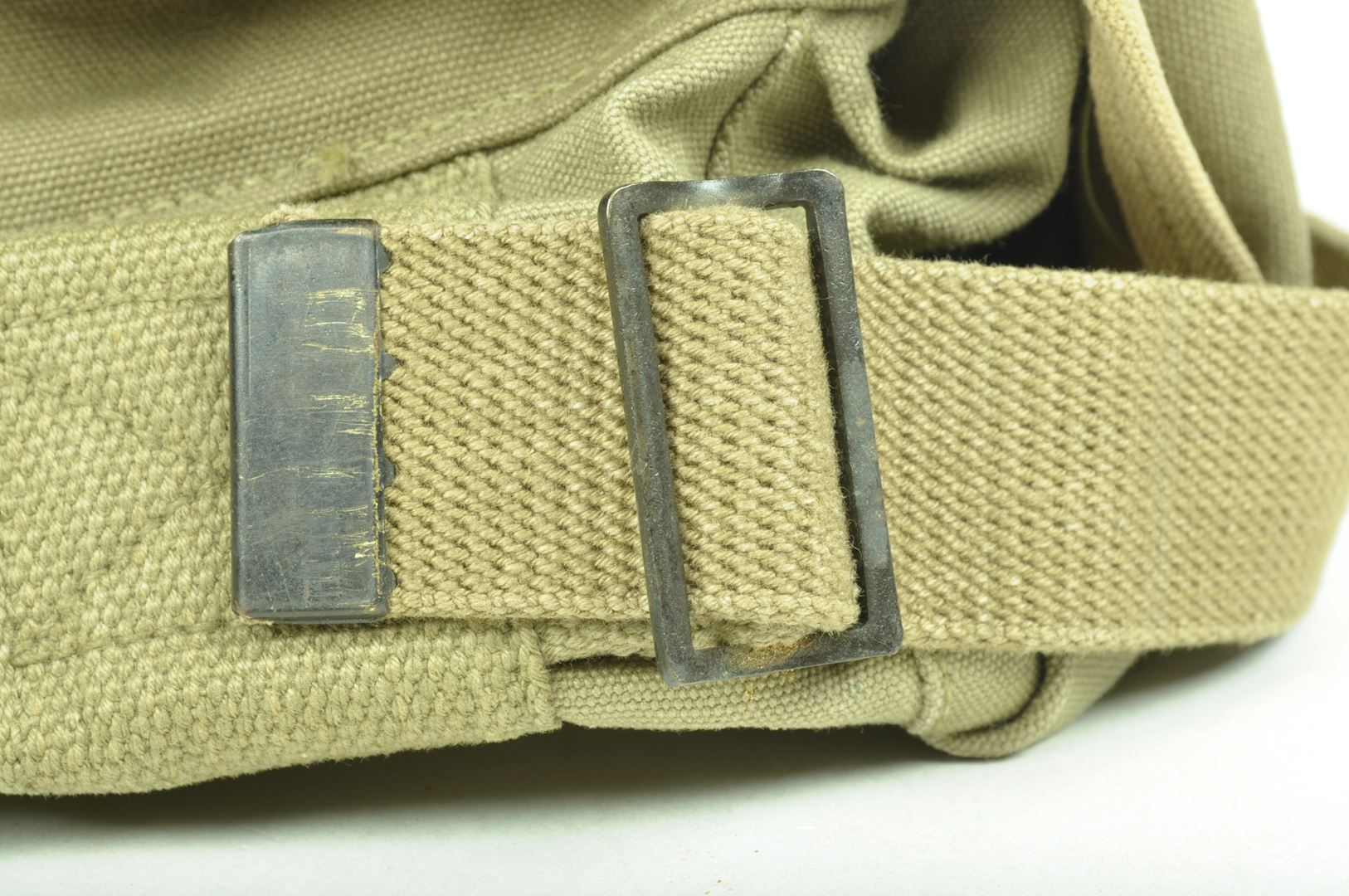 Sac inférieur " KNAPSACK" USMC M41 daté 1942