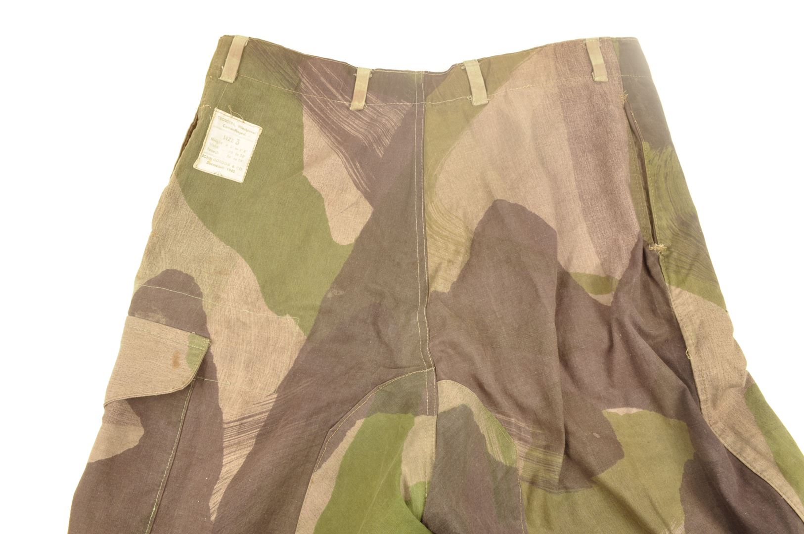 Pantalon camouflé Anglais Windproof daté 1943 modifié Extrême Orient