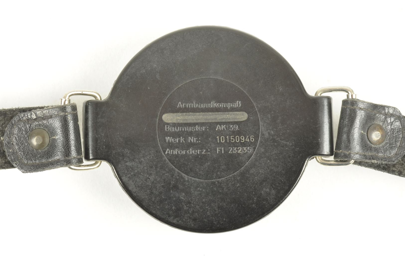 Boussole de poignet Luftwaffe datée 1939