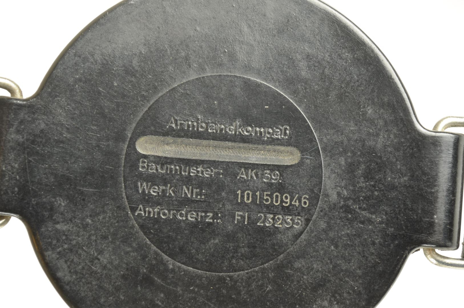 Boussole de poignet Luftwaffe datée 1939