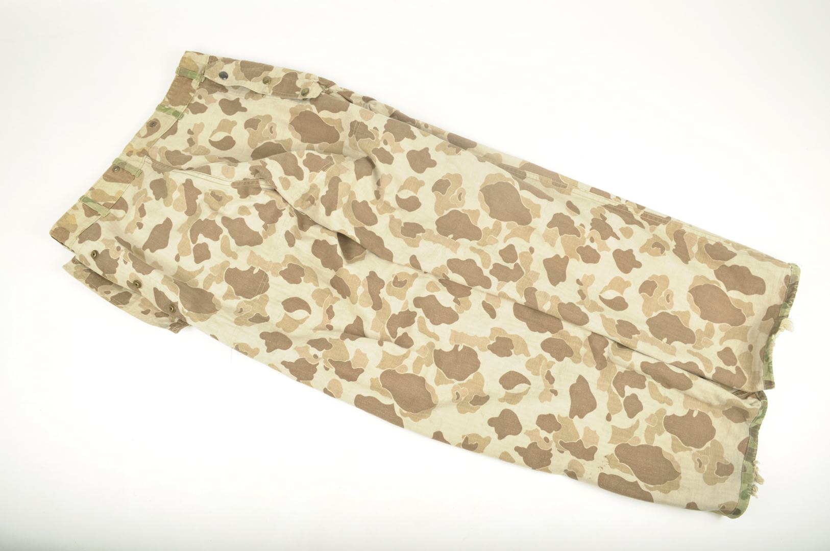 Pantalon USMC camouflé P-44