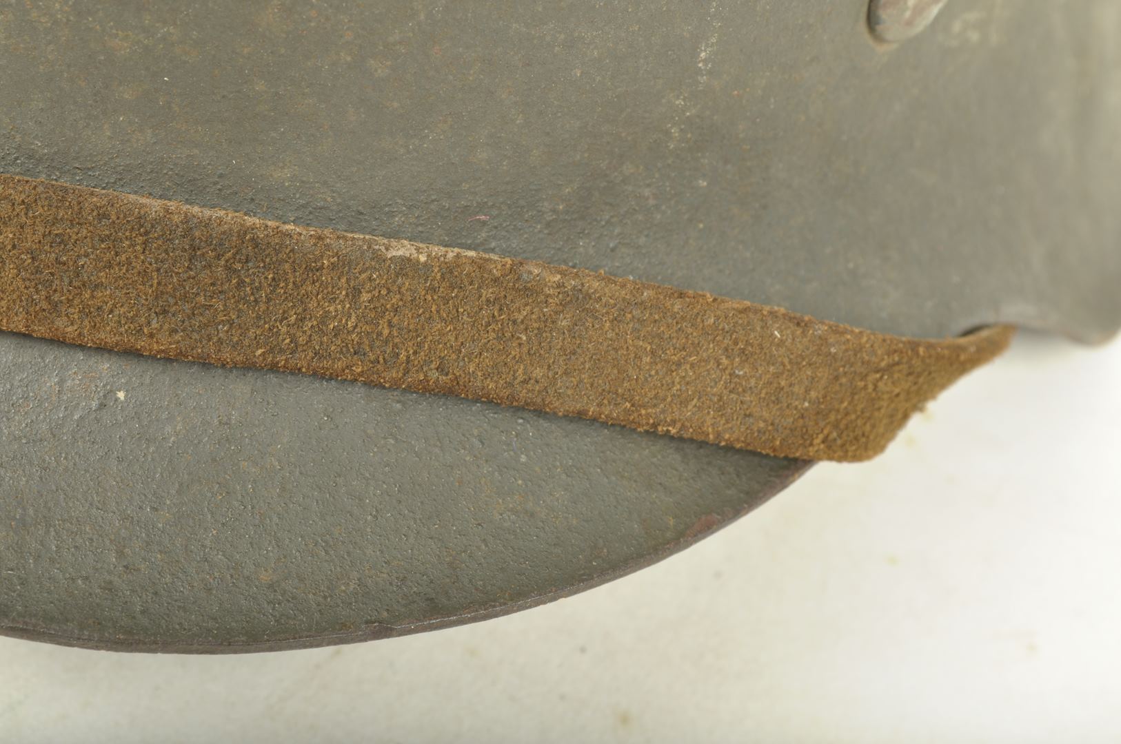 Casque Allemand modèle 42 Nominatif d'un Obergefreiter / fabricant EF62