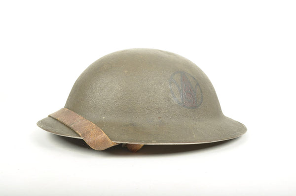 Casque US 17 / double insignes 89th Division Artillery Headquarters