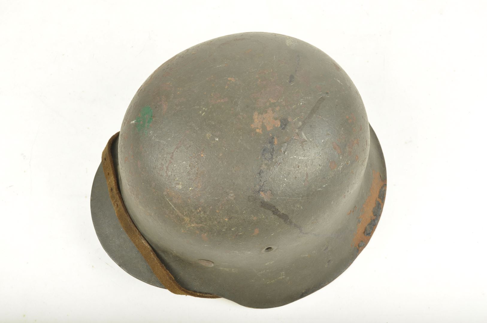 Casque Allemand modèle 42 Nominatif d'un Obergefreiter / fabricant EF62