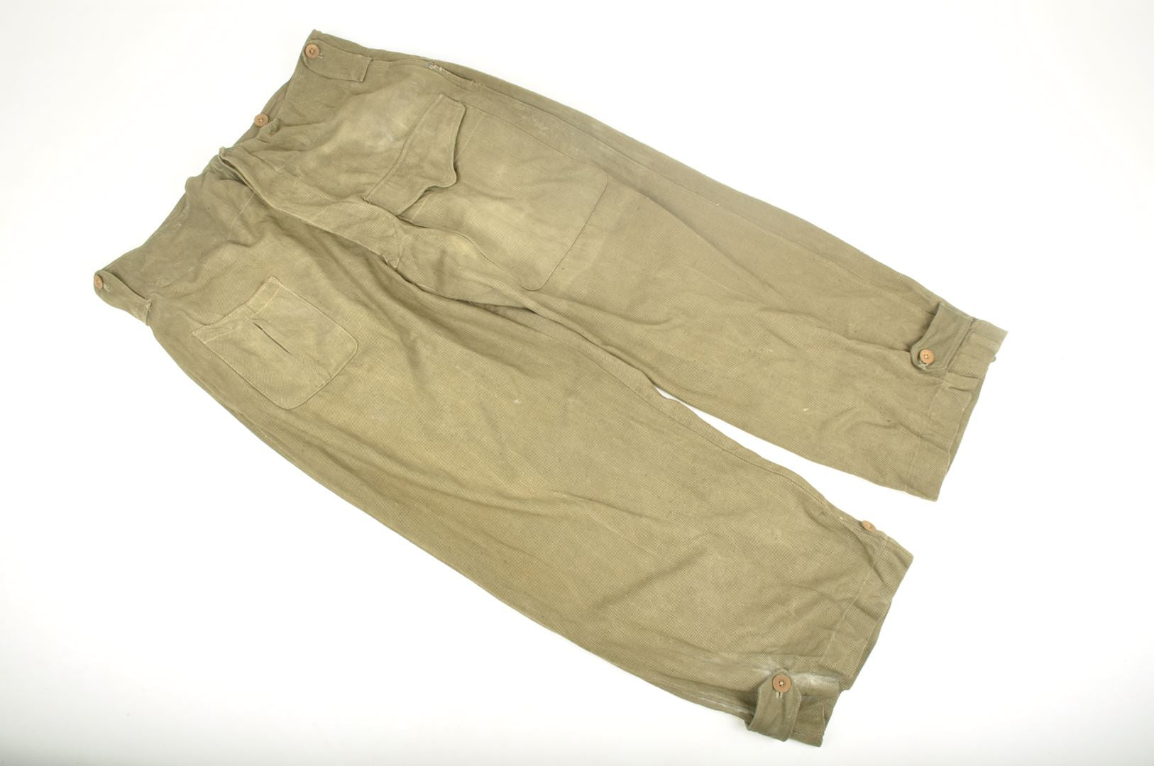 Pantalon modèle 44 daté 1945