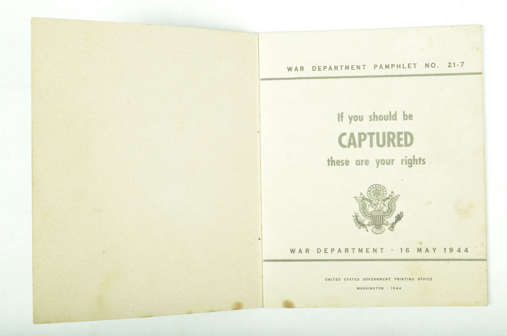 Livret "If You Should Be Captured" daté Mai 1944