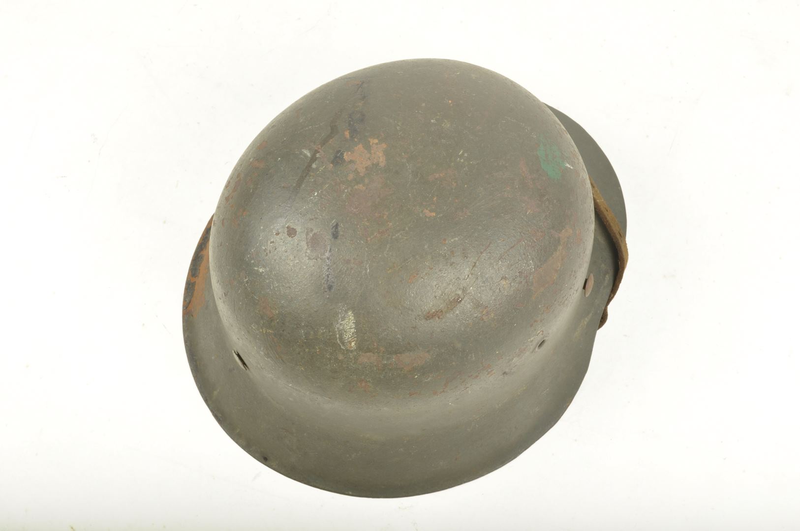 Casque Allemand modèle 42 Nominatif d'un Obergefreiter / fabricant EF62