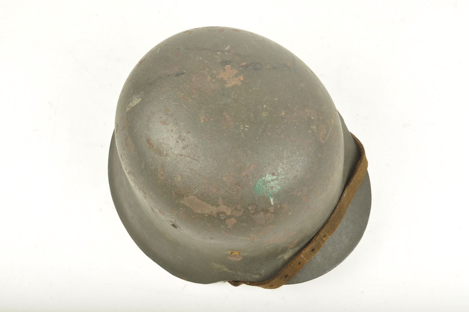 Casque Allemand modèle 42 Nominatif d'un Obergefreiter / fabricant EF62