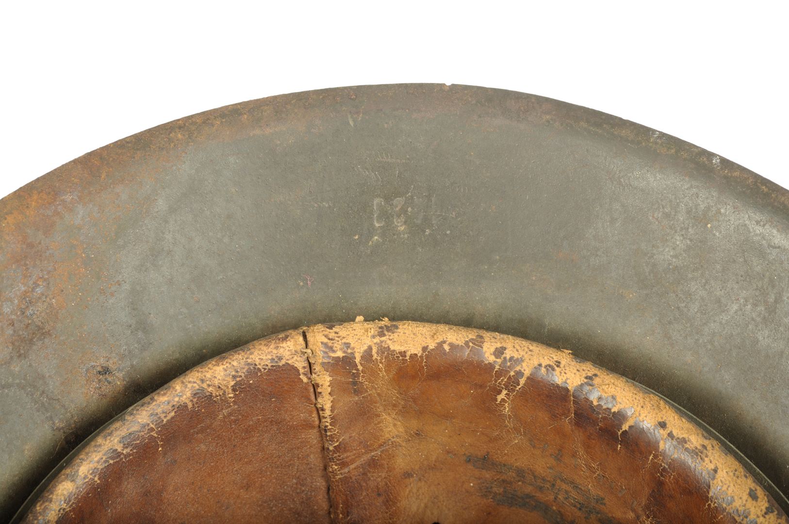 Casque Allemand modèle 42 Nominatif d'un Obergefreiter / fabricant EF62