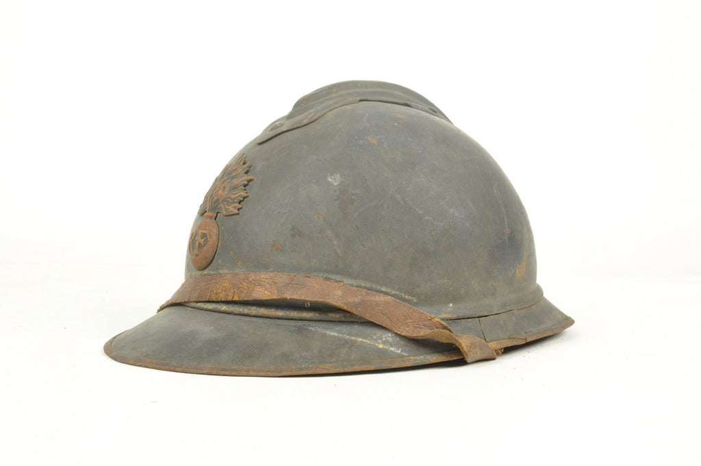 Casque Adrian d'Infanterie modèle 1915 sorti de grenier / Nominatif