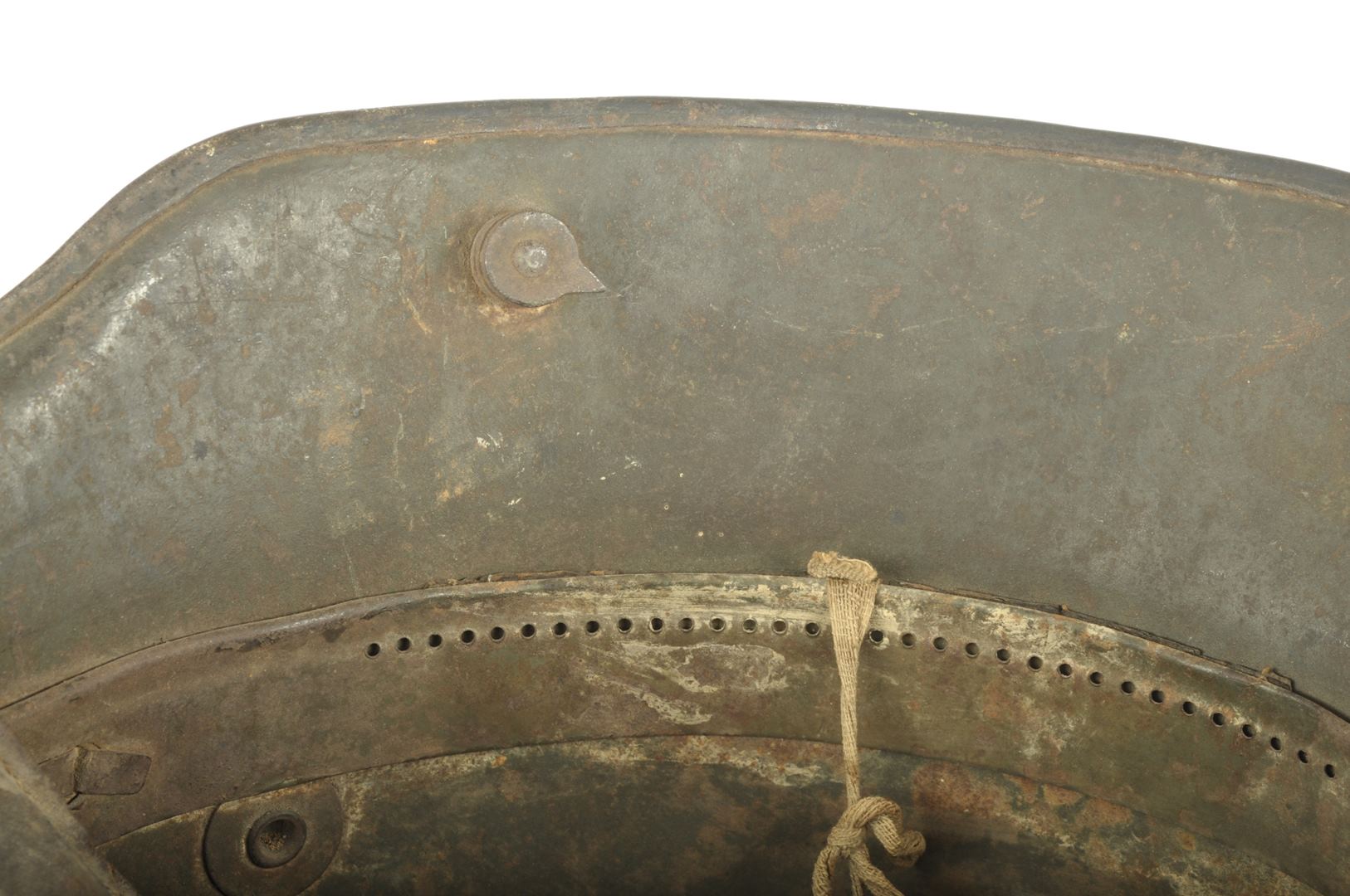 Casque Allemand modèle 1917 sorti de grenier