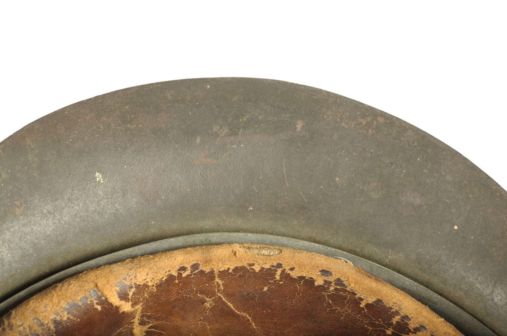 Casque Allemand modèle 42 Nominatif d'un Obergefreiter / fabricant EF62