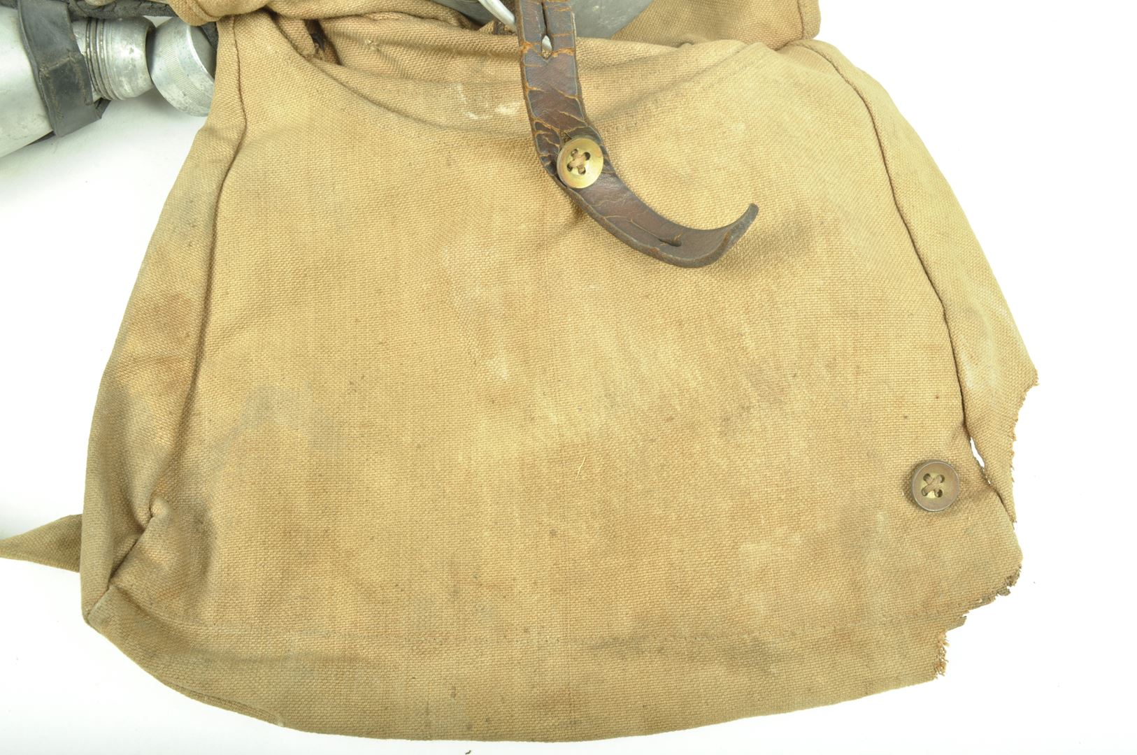 Ensemble Sac à pain IR 131 / Quart IR 88 sorti de grenier