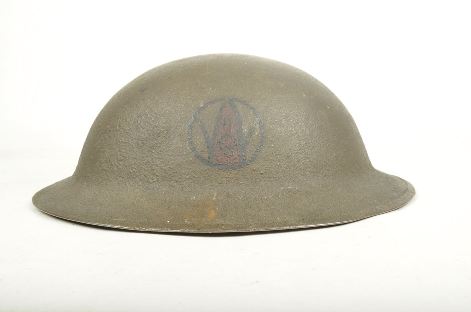 Casque US 17 / double insignes 89th Division Artillery Headquarters