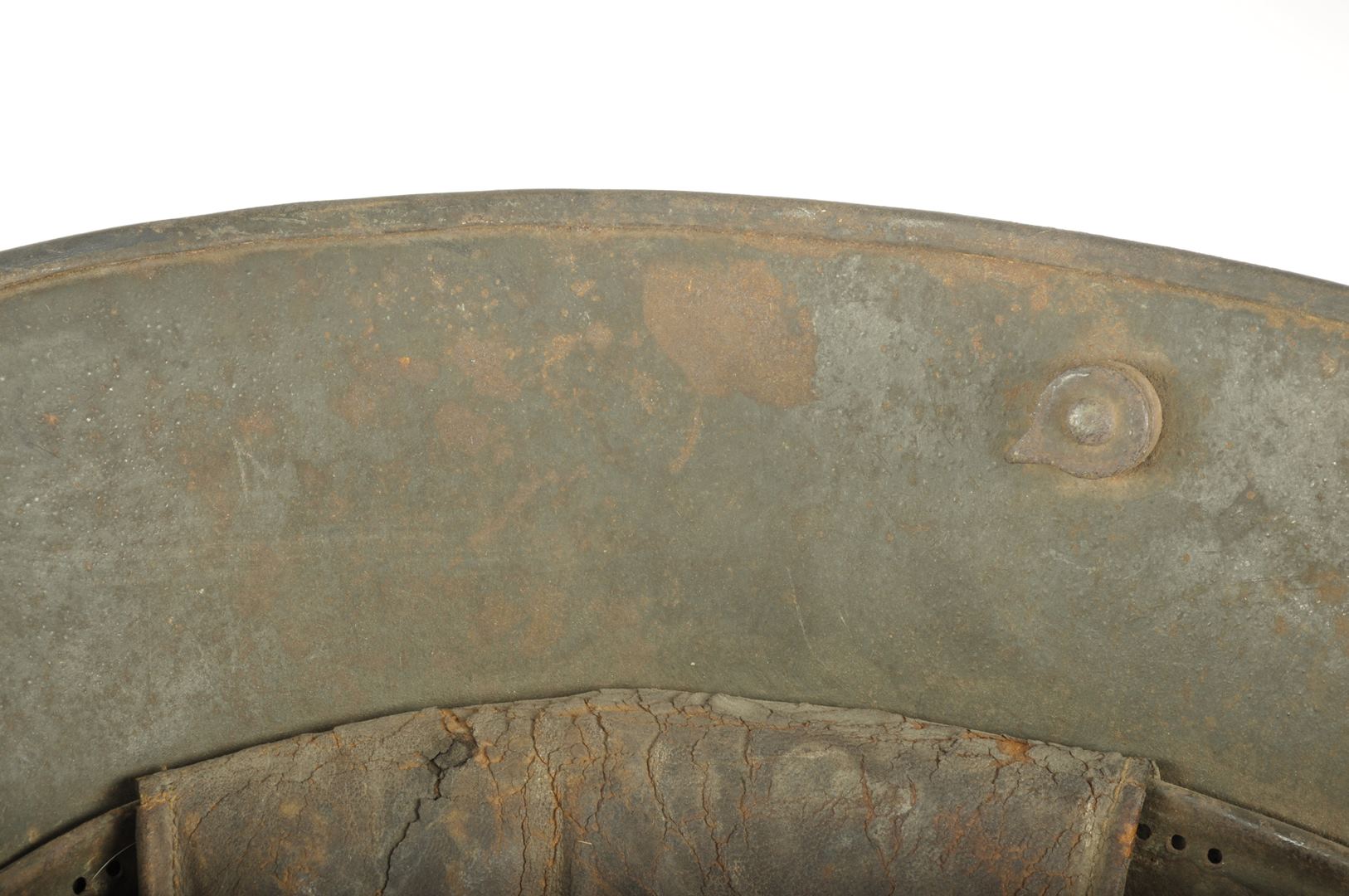 Casque Allemand modèle 1917 sorti de grenier