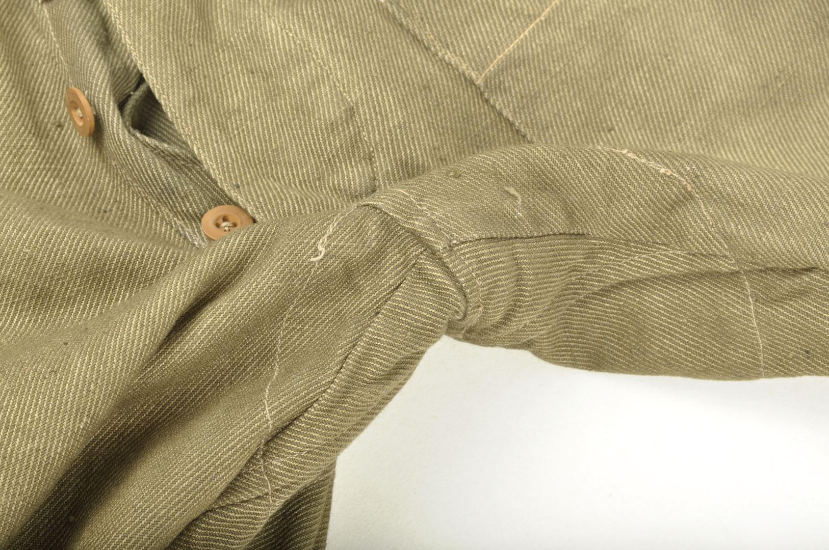 Pantalon modèle 44 daté 1945