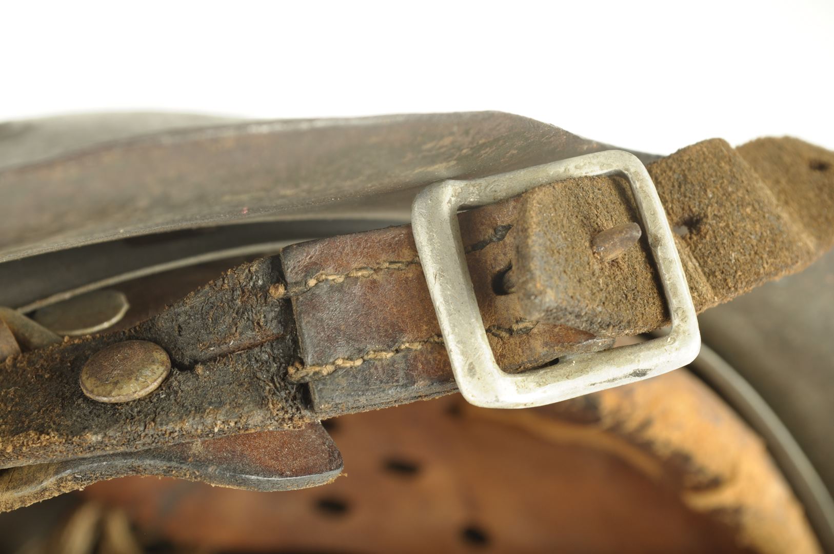 Casque Allemand modèle 42 Nominatif d'un Obergefreiter / fabricant EF62