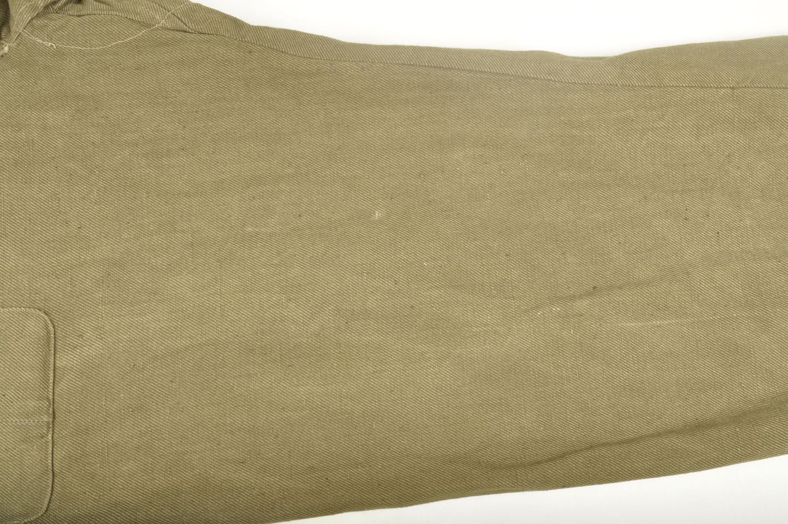 Pantalon modèle 44 daté 1945