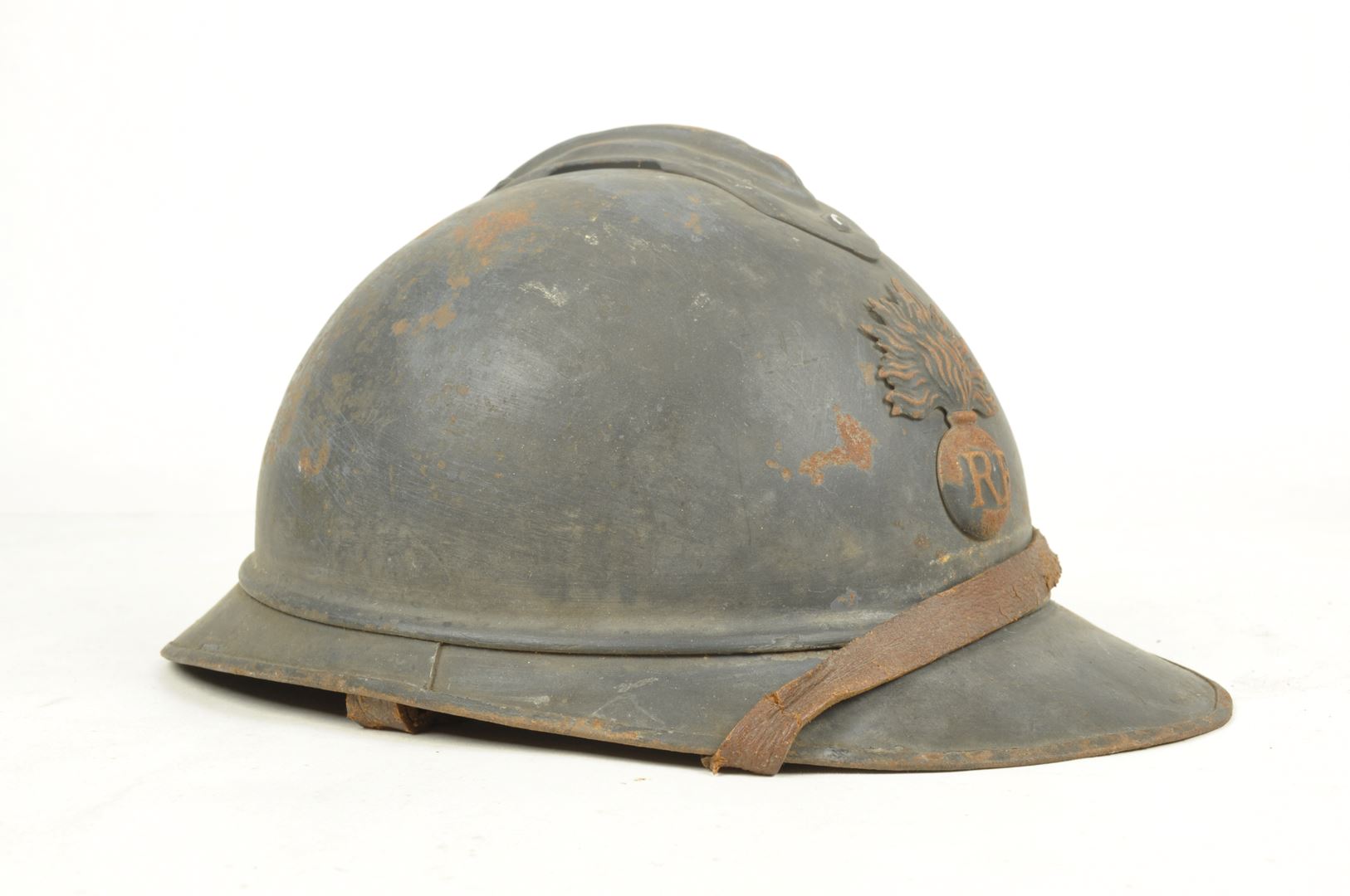 Casque Adrian d'Infanterie modèle 1915 sorti de grenier / Nominatif