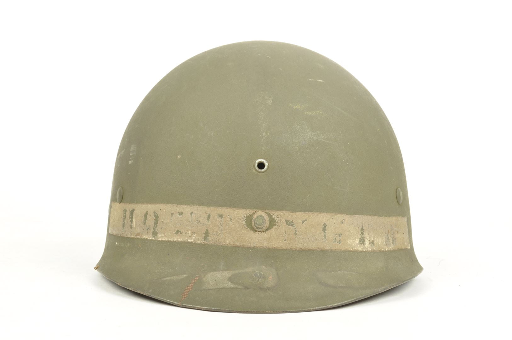 Casque US M1 impacté et son sous casque FIRESTONE nominatif / ARDENNES