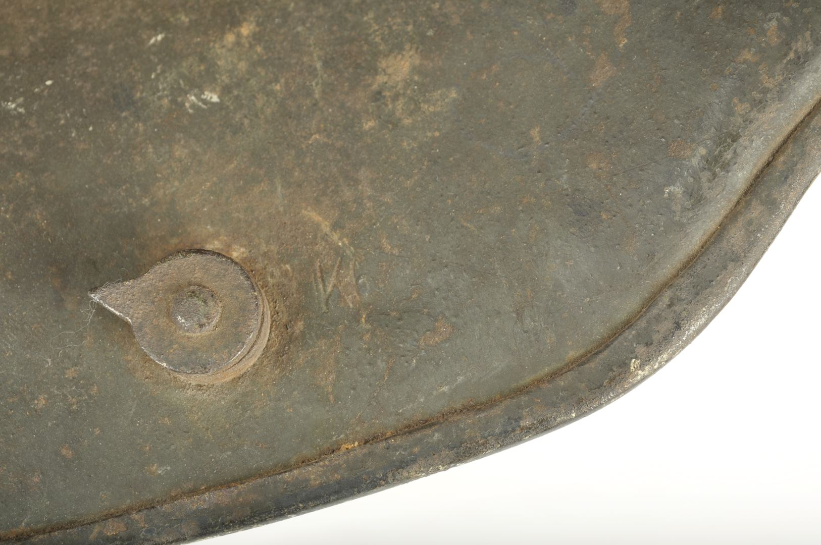 Casque Allemand modèle 1917 sorti de grenier