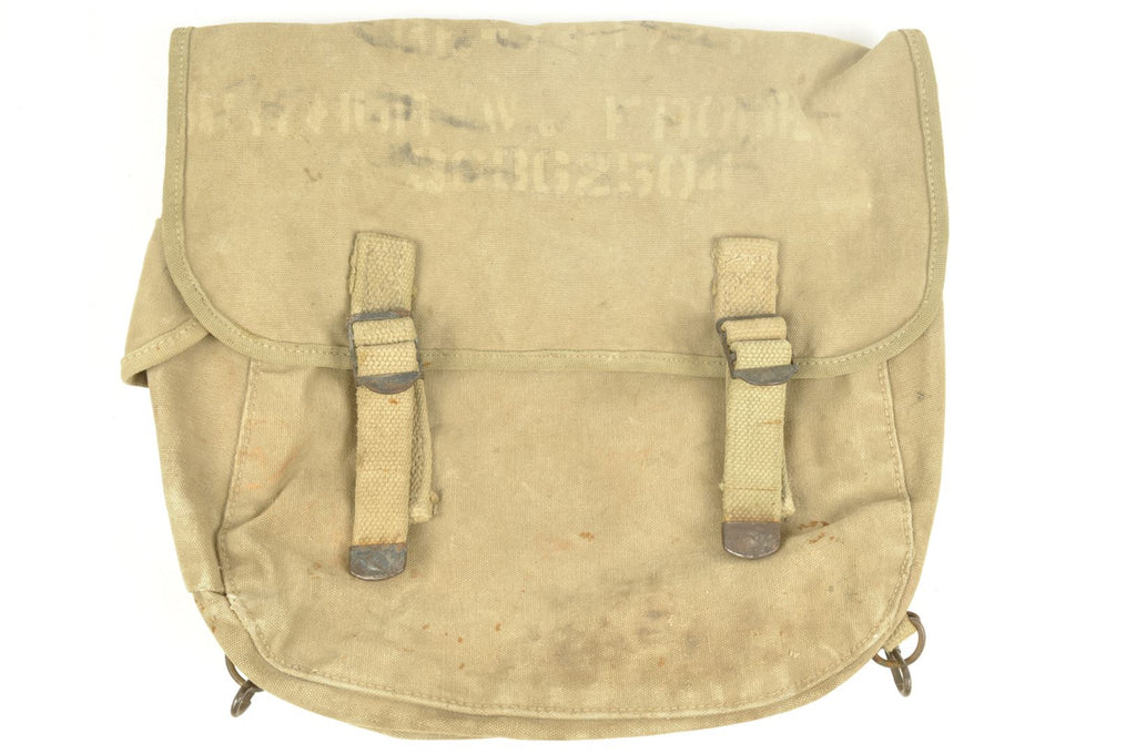 Musette "terrain" M36 datée 1942 / Nominative