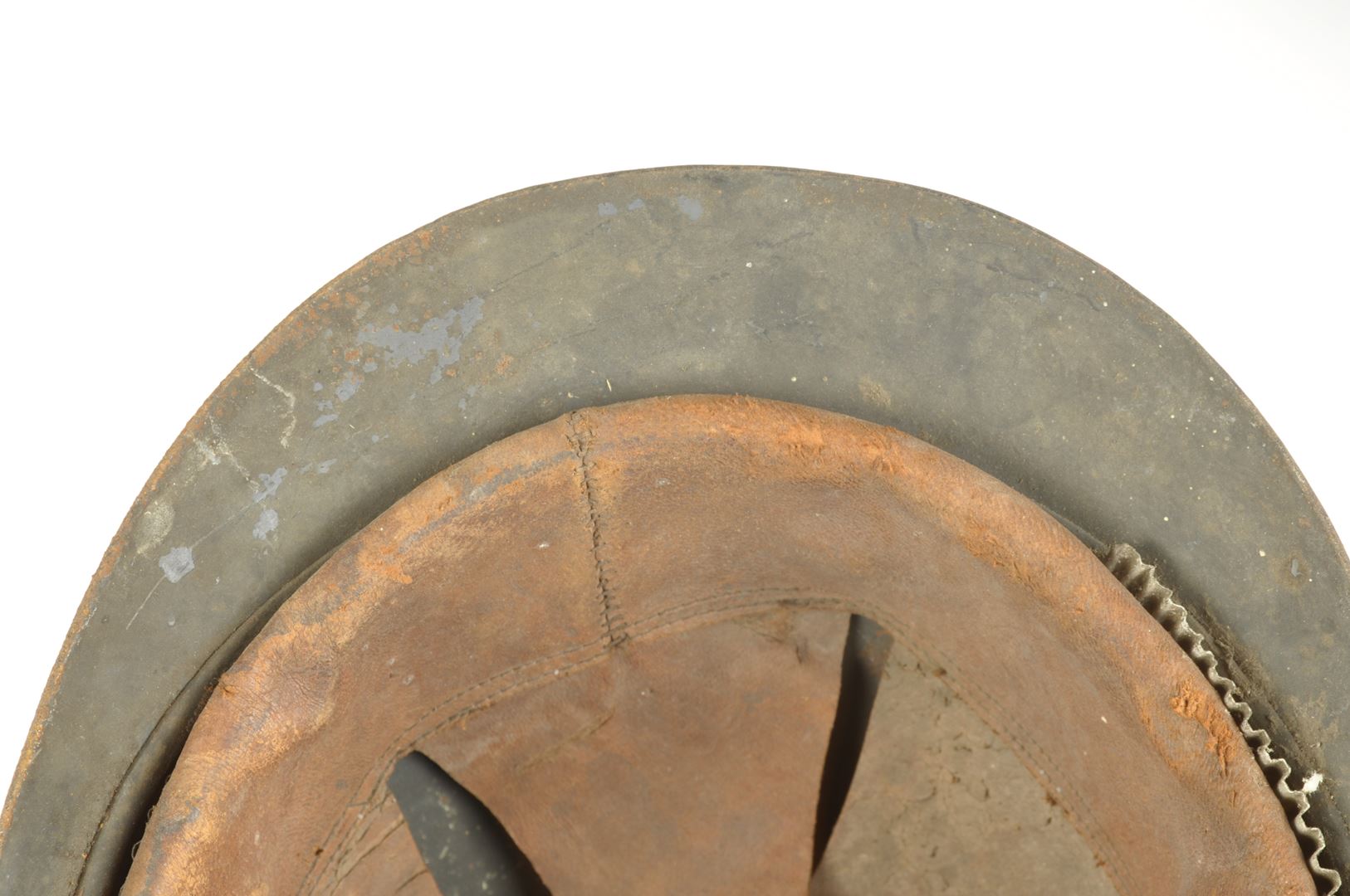 Casque Adrian d'Infanterie modèle 1915 sorti de grenier / Nominatif